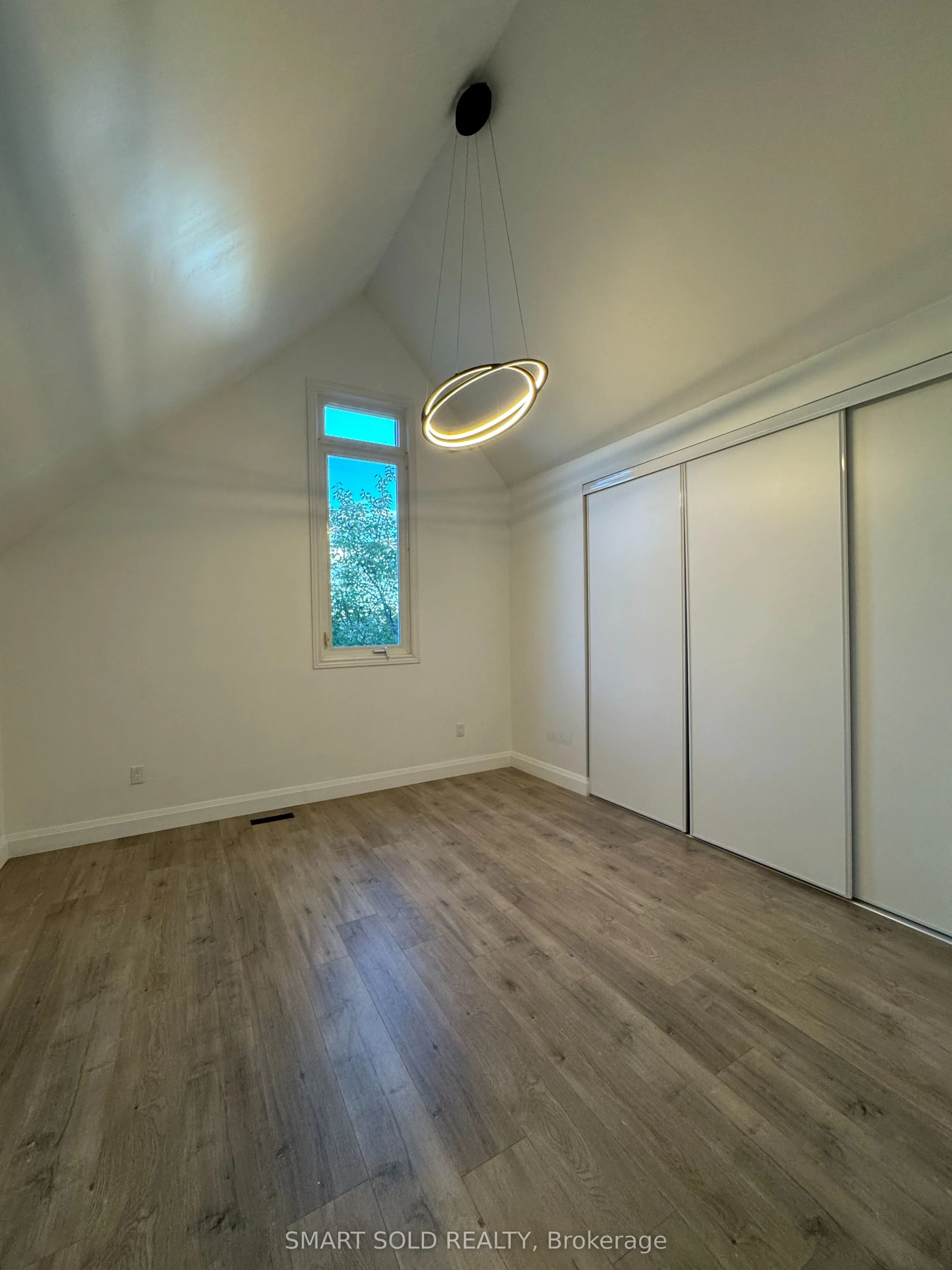 4082 Pheasant Run