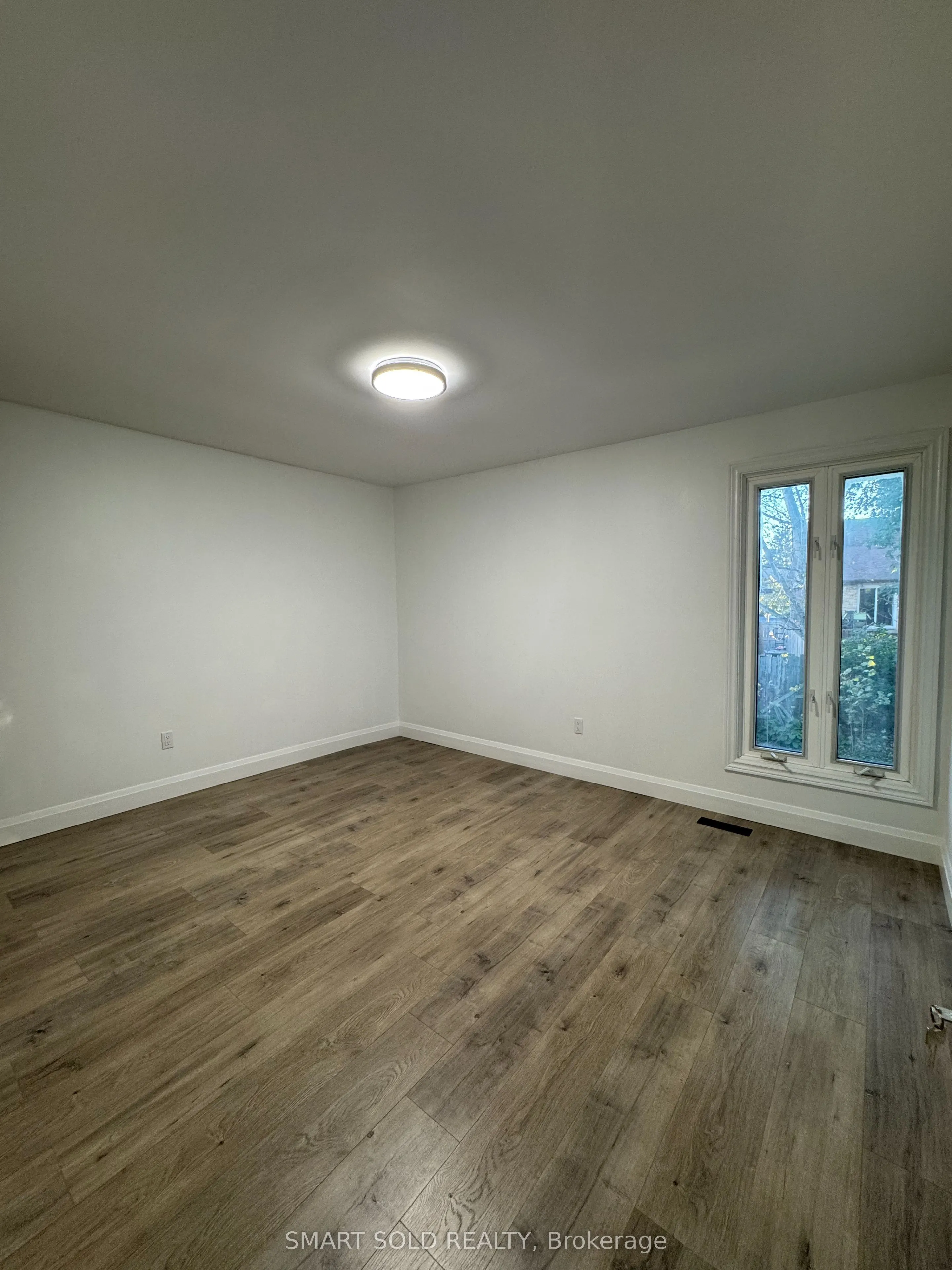 4082 Pheasant Run
