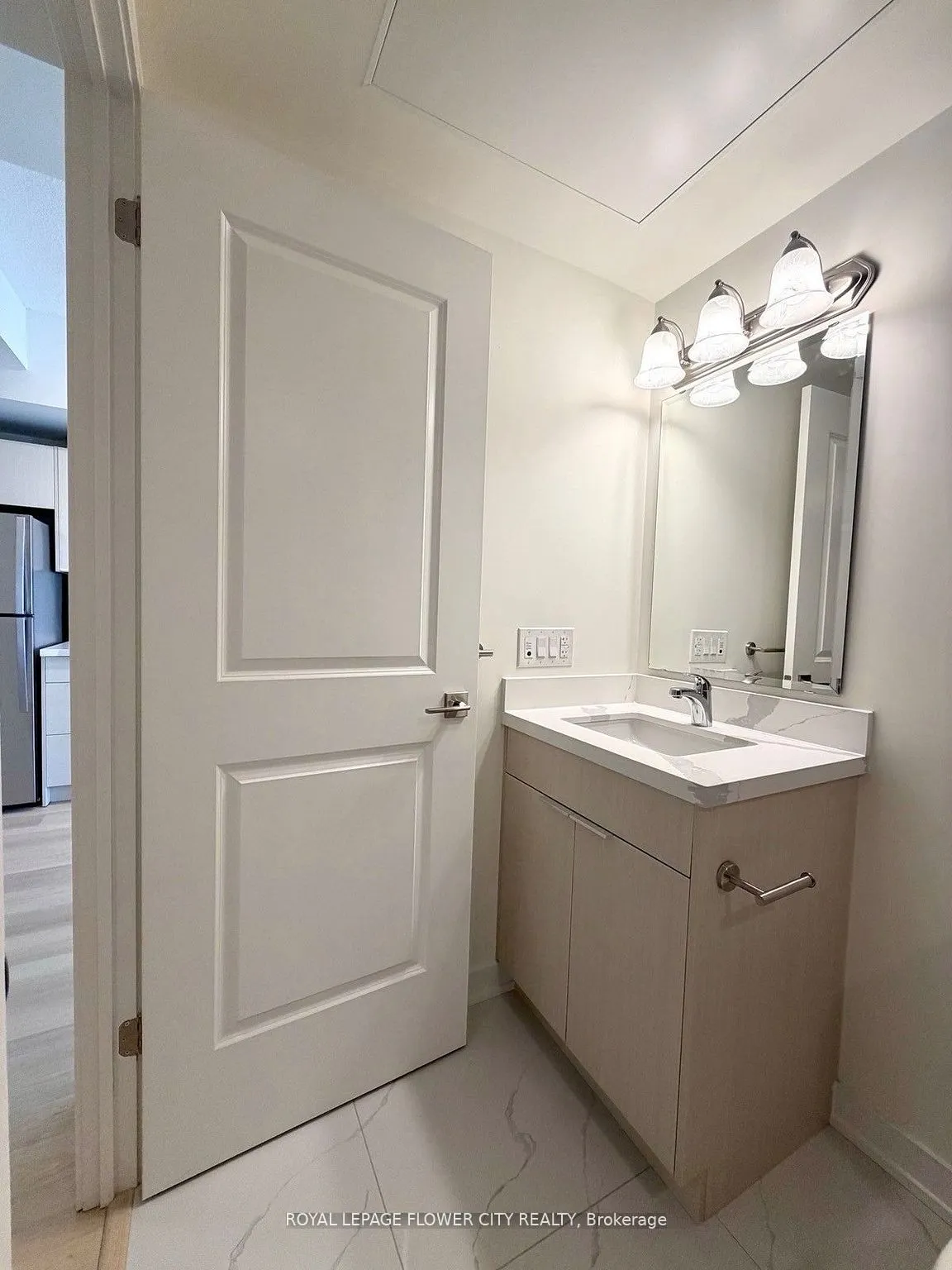2825 Jane Street #1006