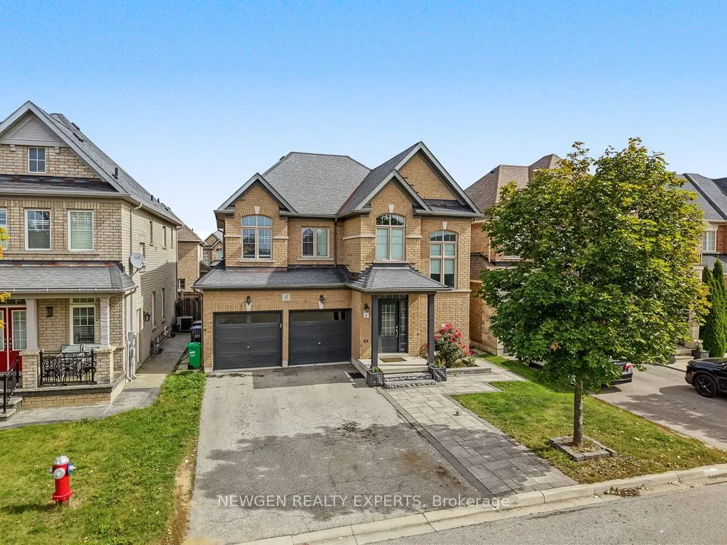 43 Lone Rock Circle