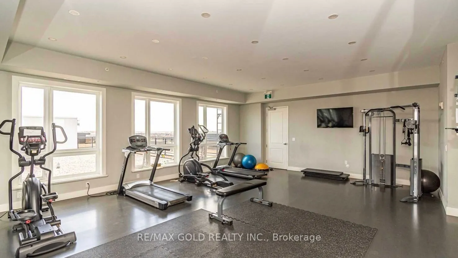 620 Sauve Street #406