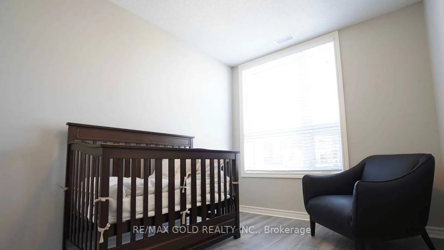 620 Sauve Street #406