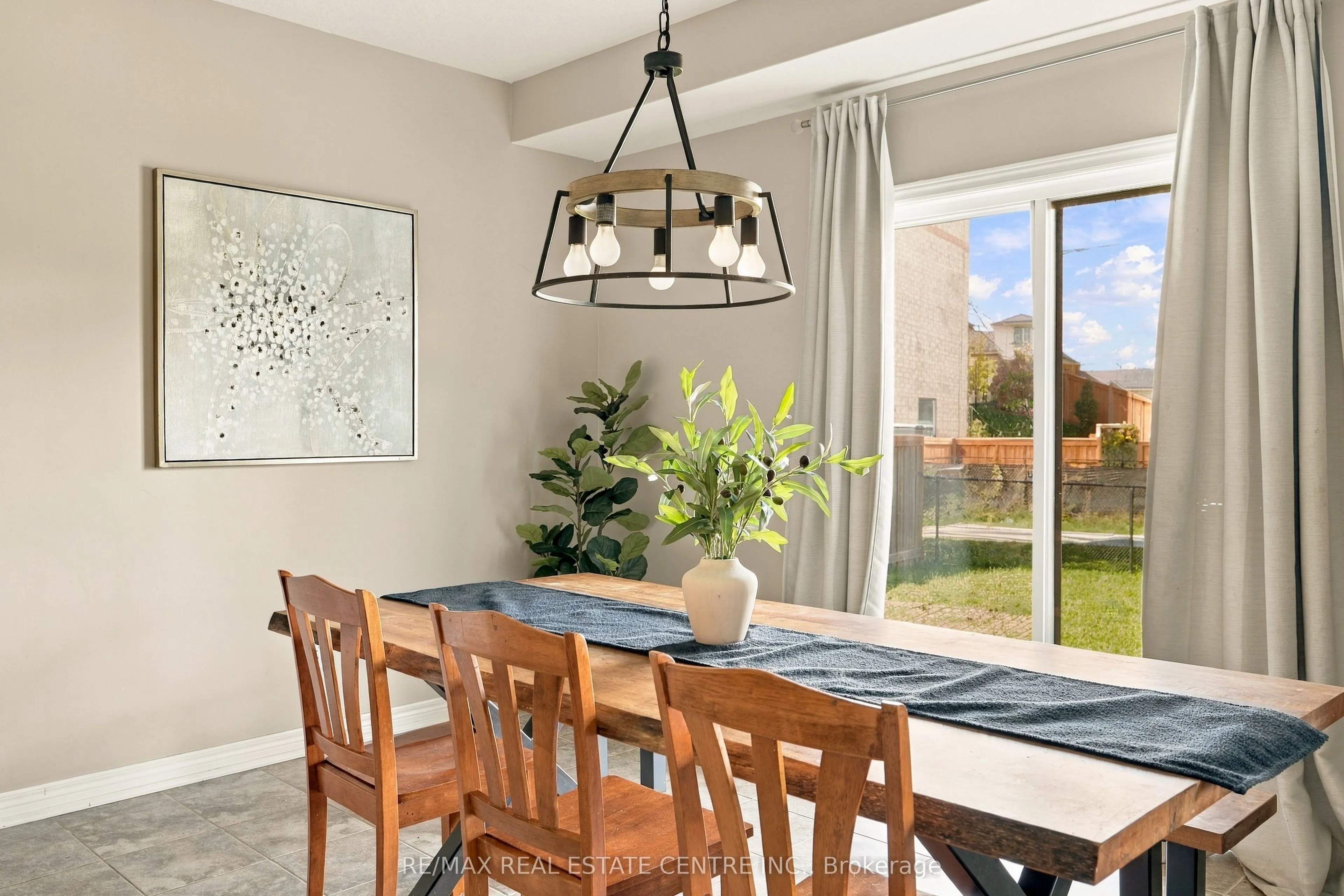 51 Laverty Crescent