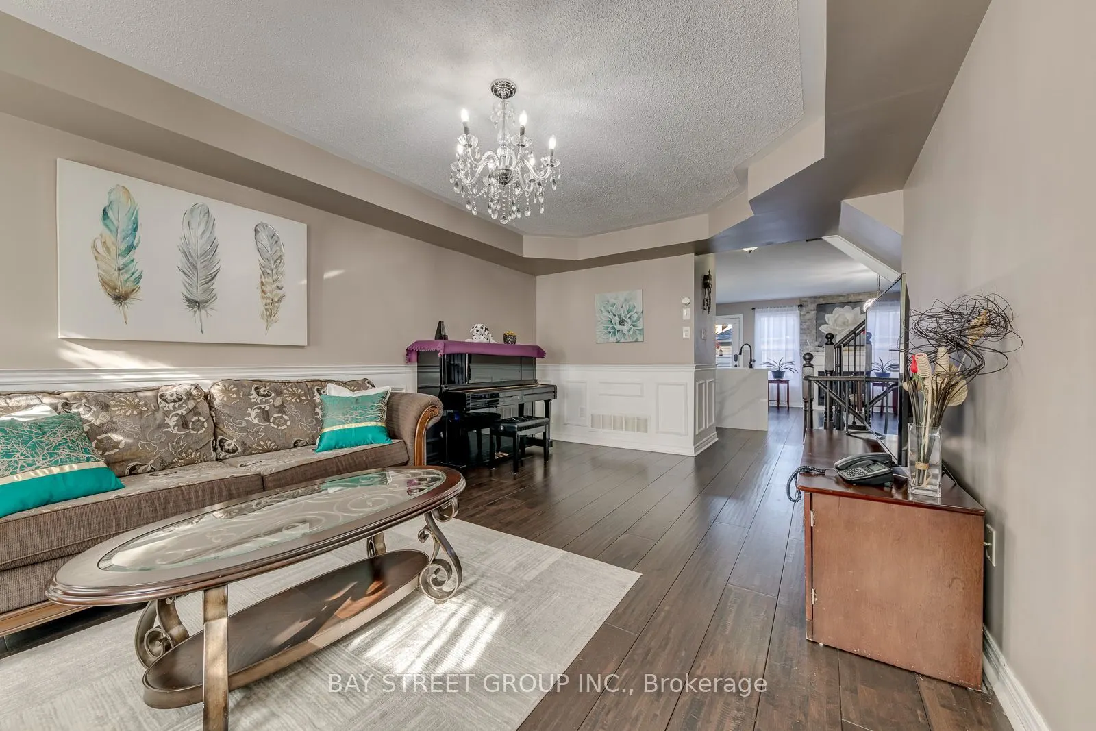 213 Littlewood Drive