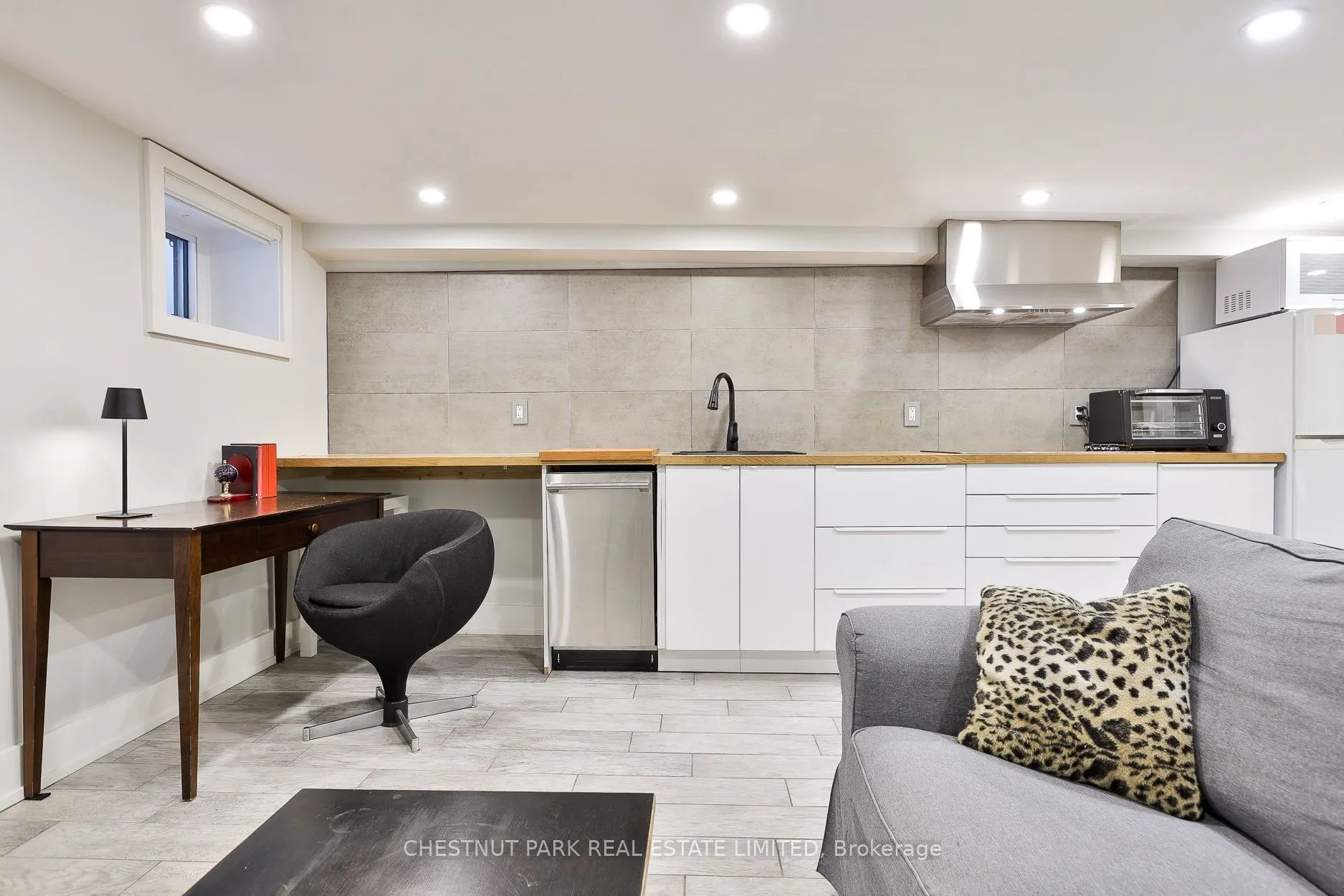 95 Parkside Drive #Rear