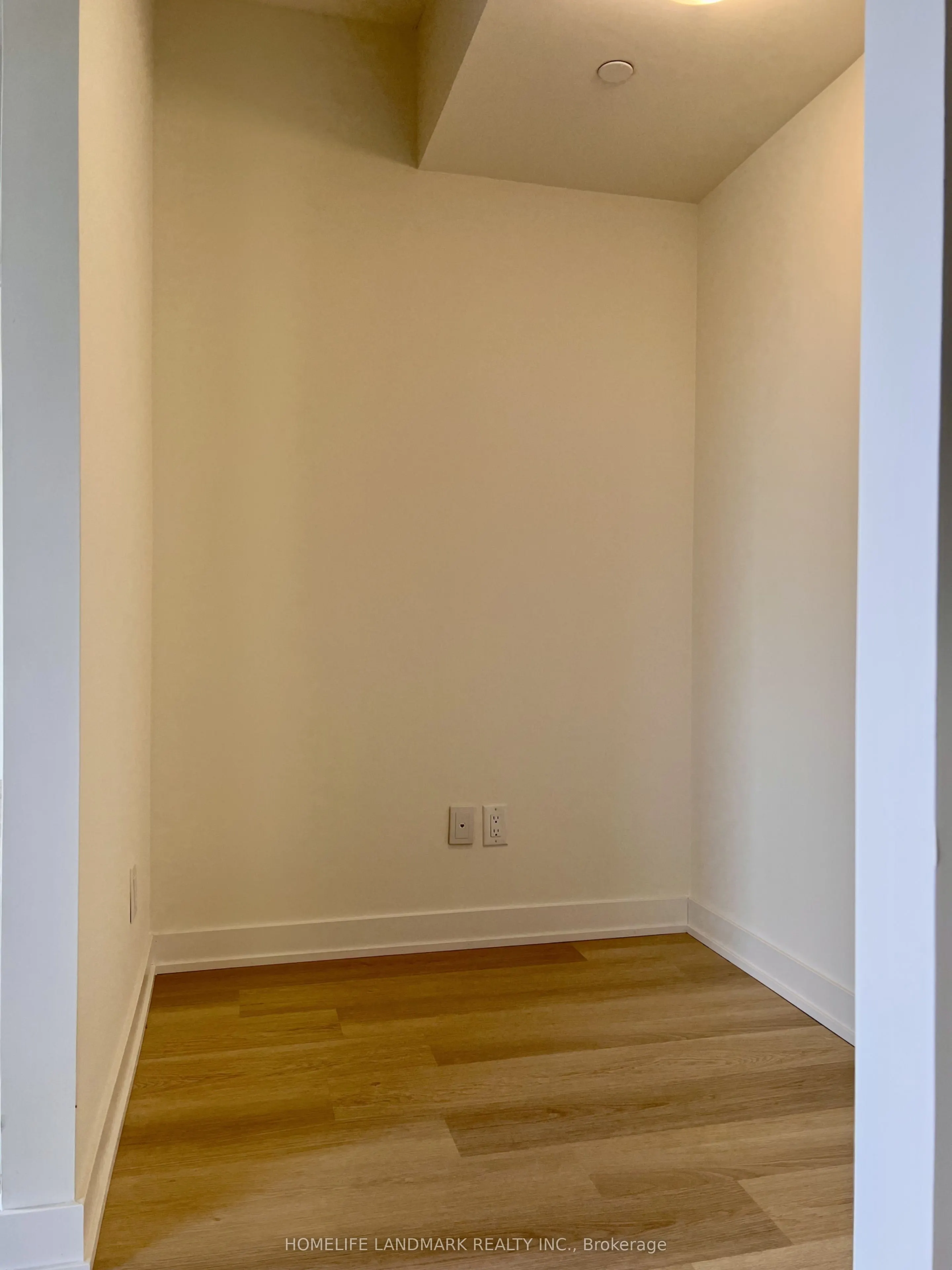 2825 Jane Street #316