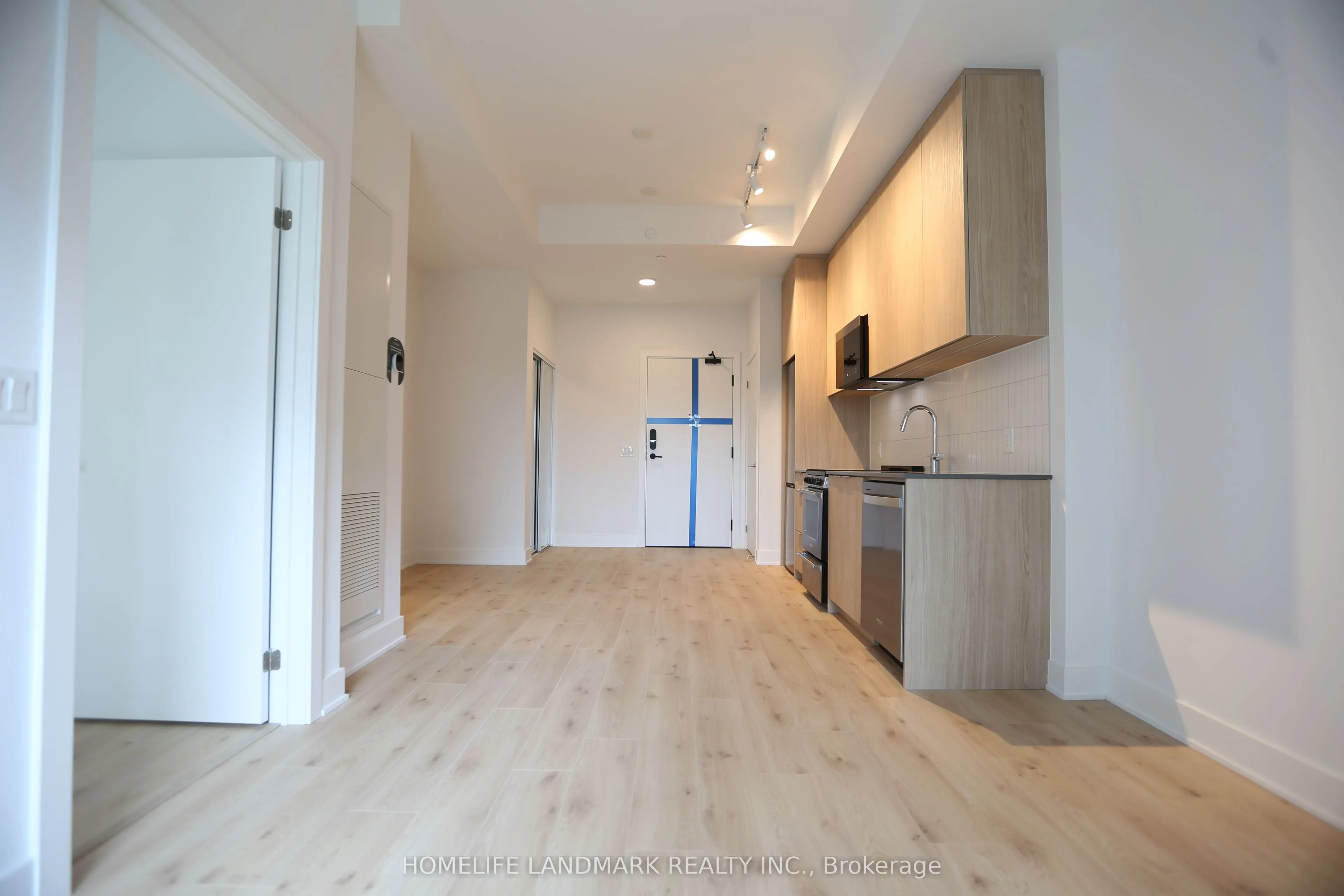 3008 William Cutmore Boulevard #713