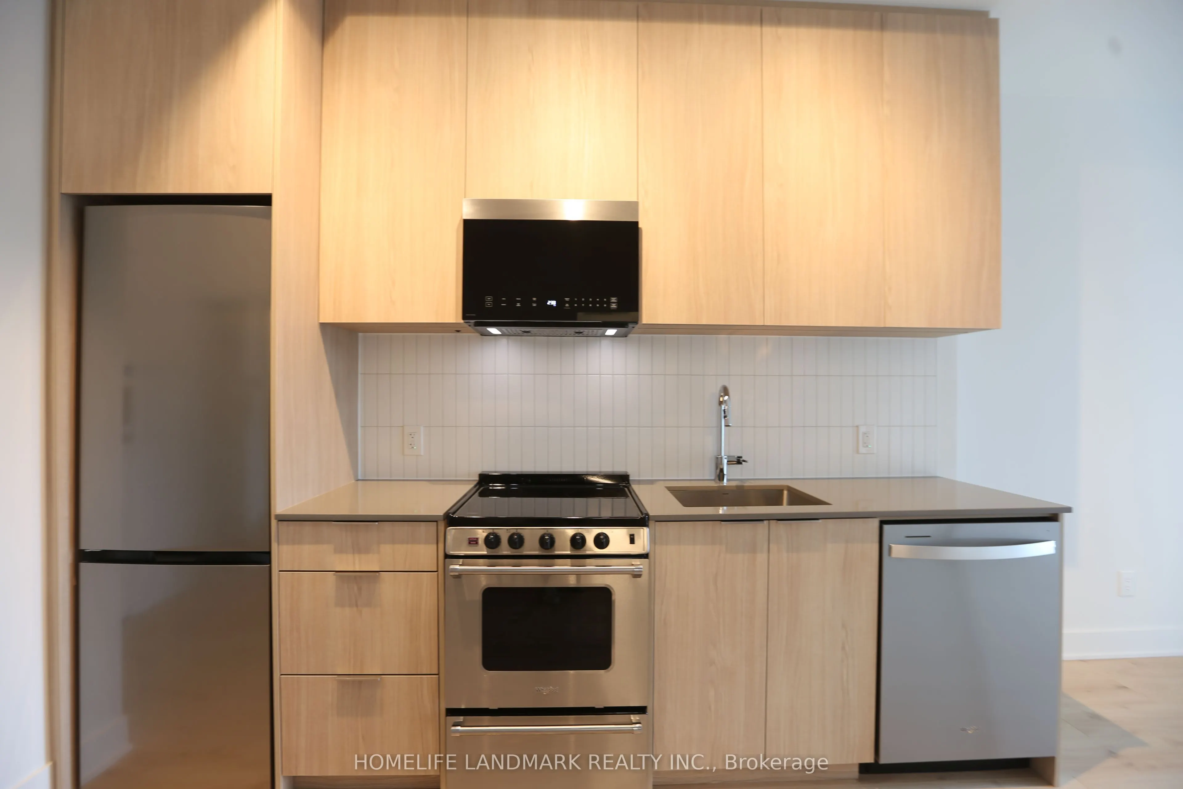 3008 William Cutmore Boulevard #713