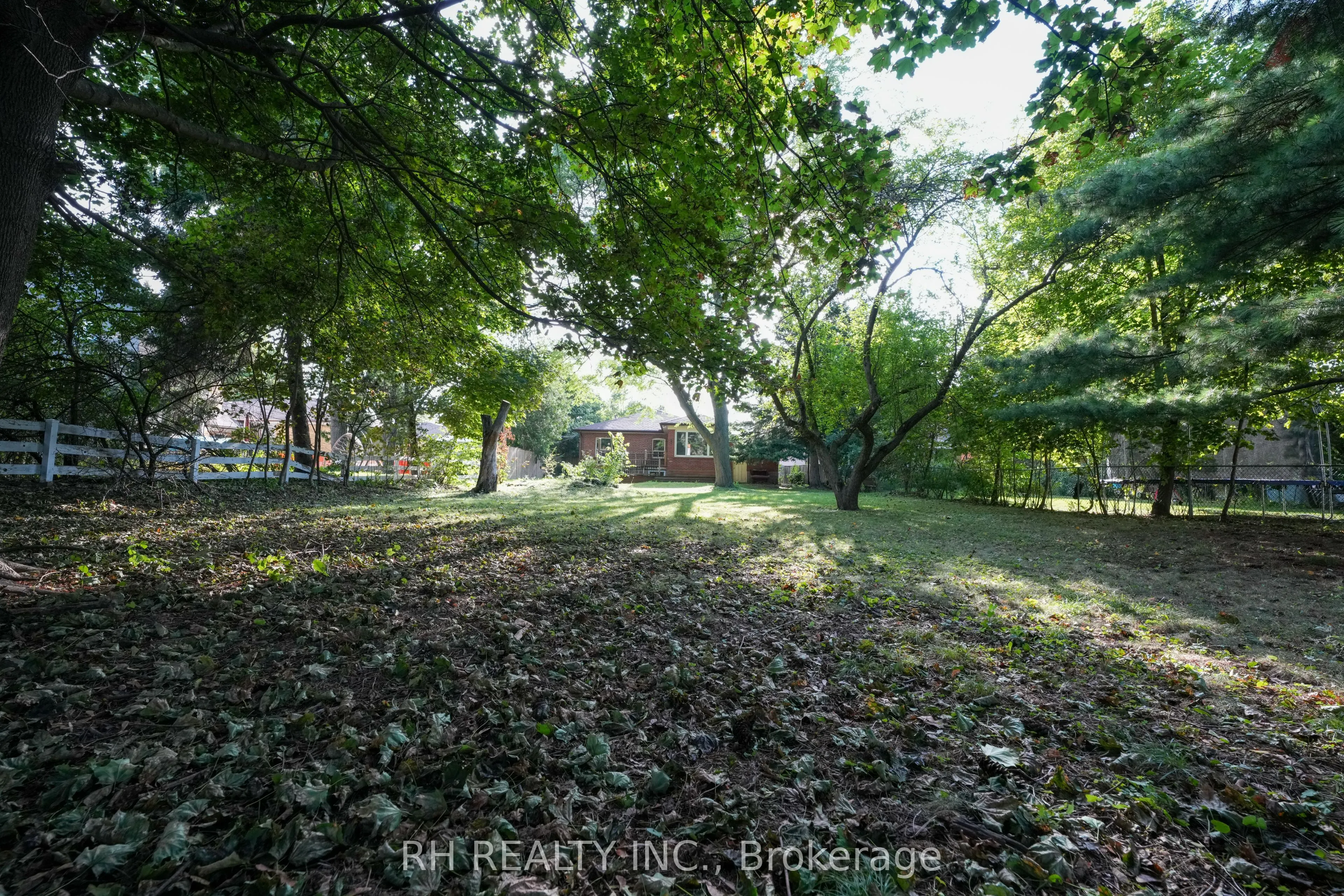 35 Glen Agar Drive