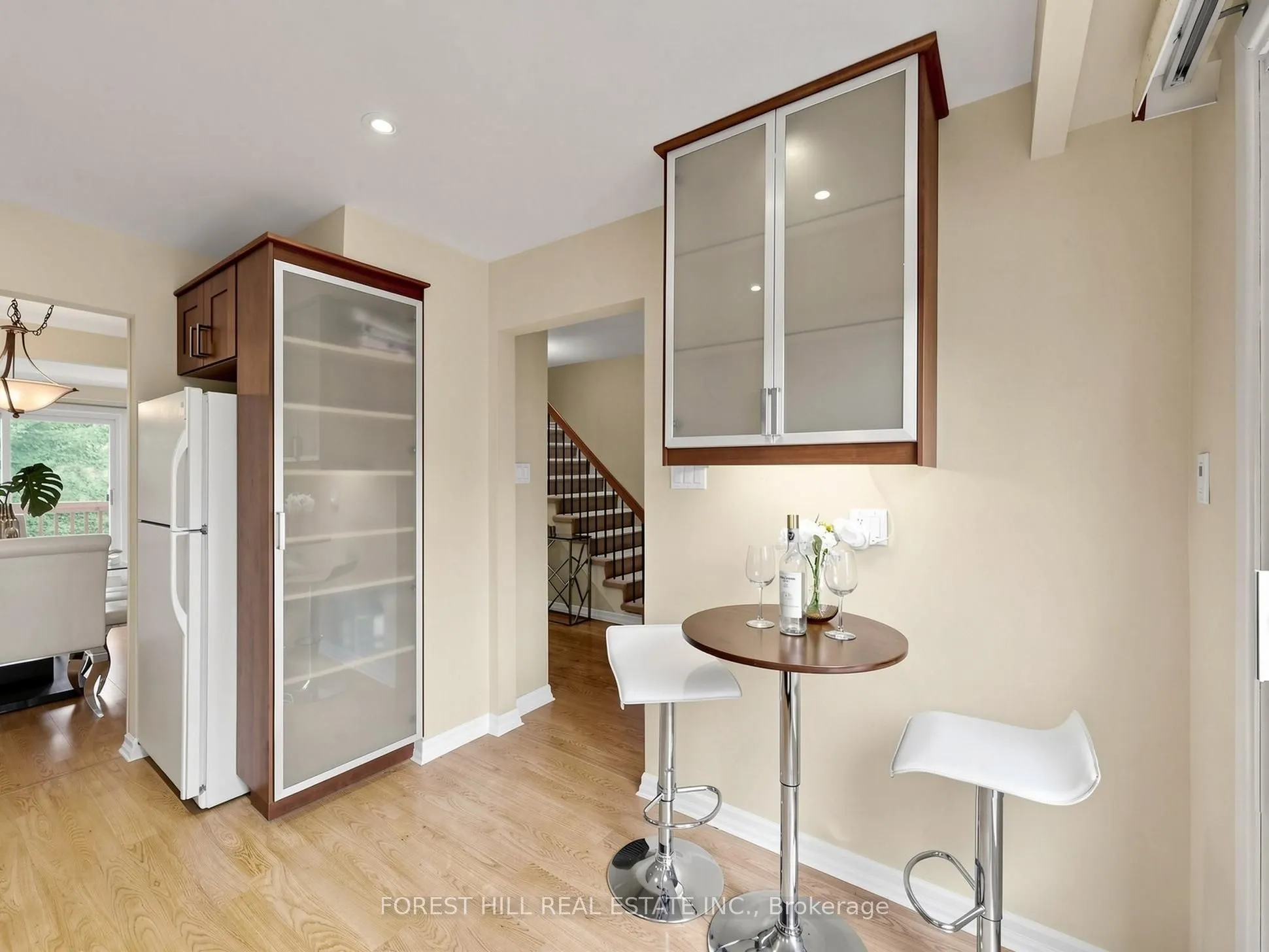 725 Vermouth Avenue #10