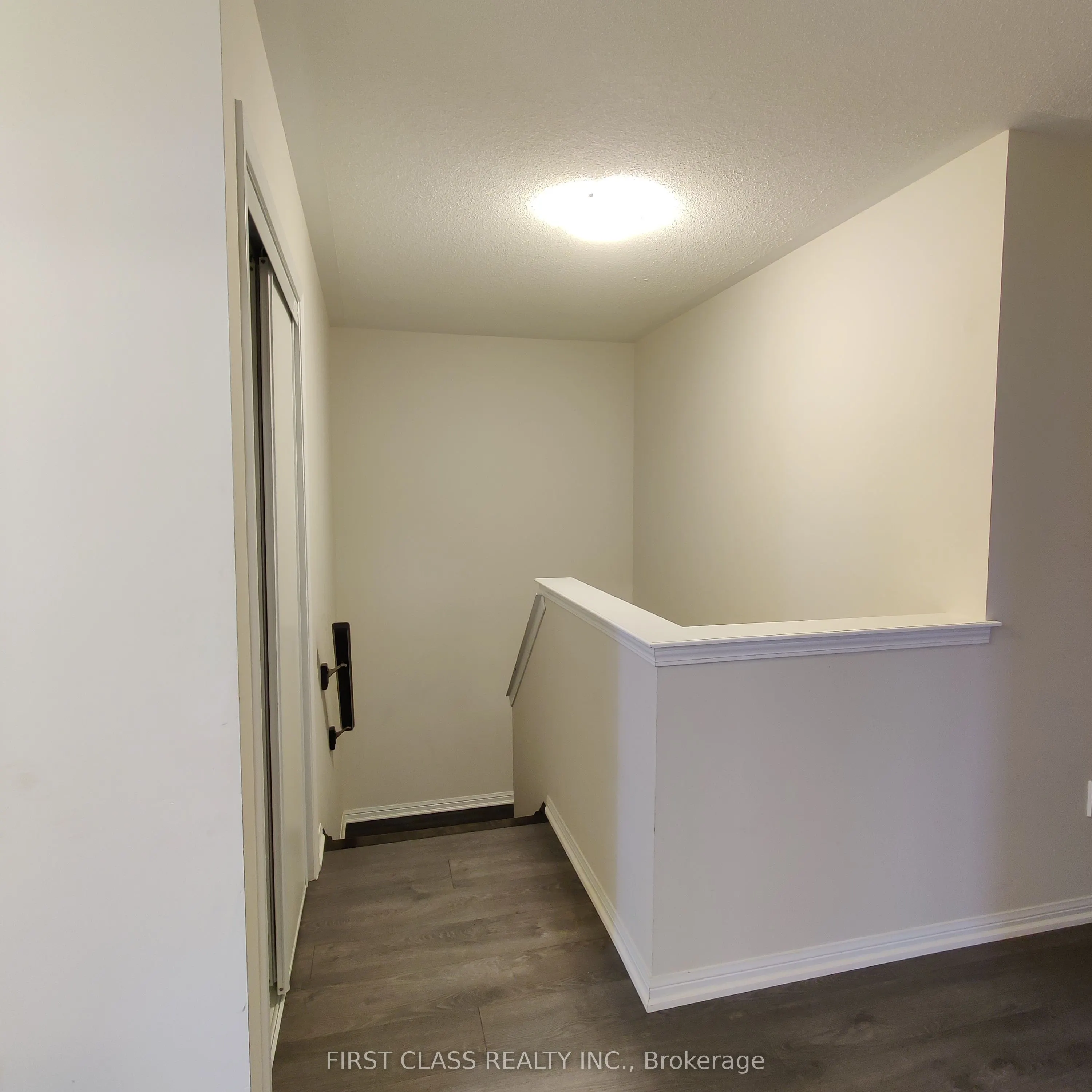 917 Farmstead Drive