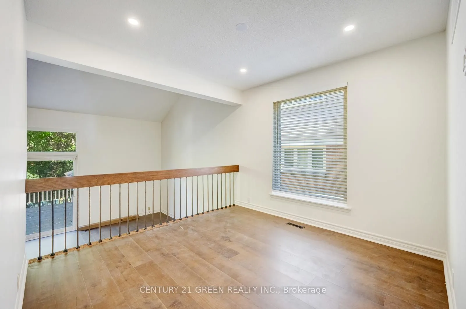 22 Davenrich Court