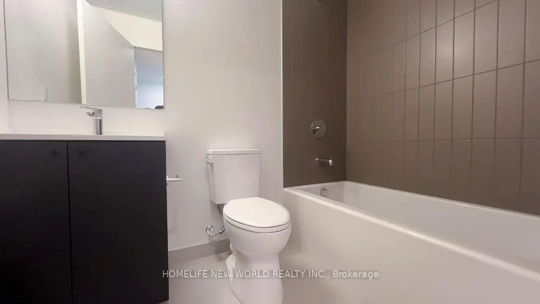 1 Vine Avenue E #102