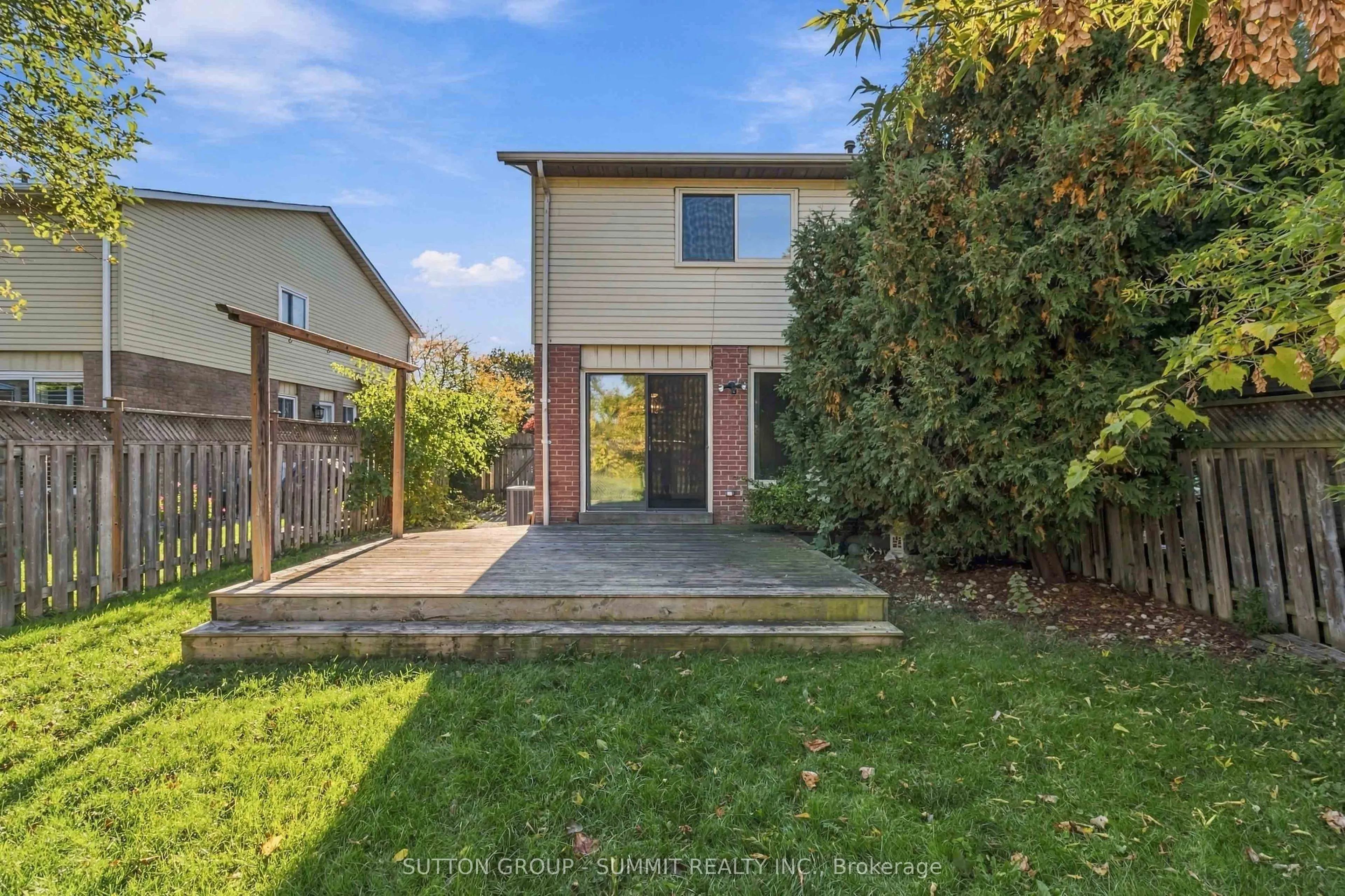 3097 AUTUMN HILL Crescent