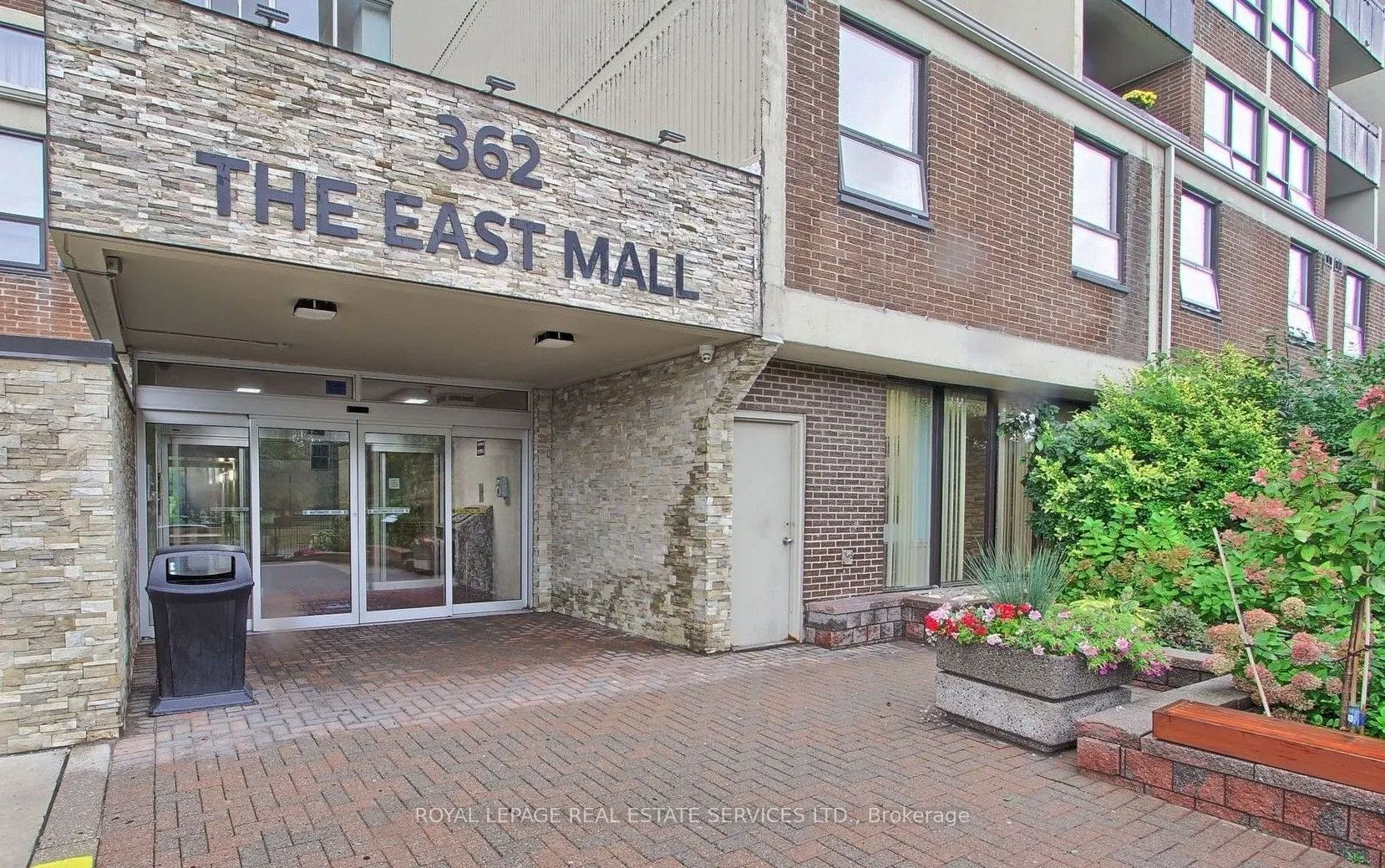362 The East Mall #1801