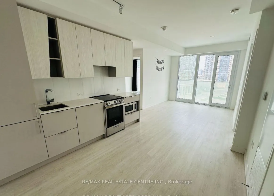 3883 Quartz Road #511