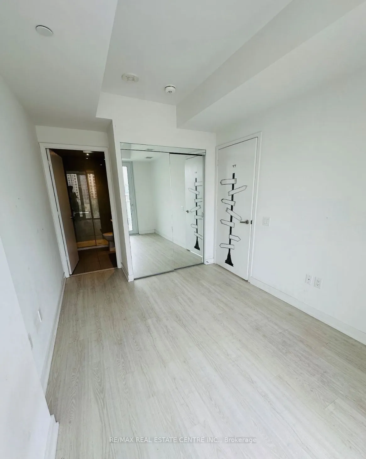 3883 Quartz Road #511