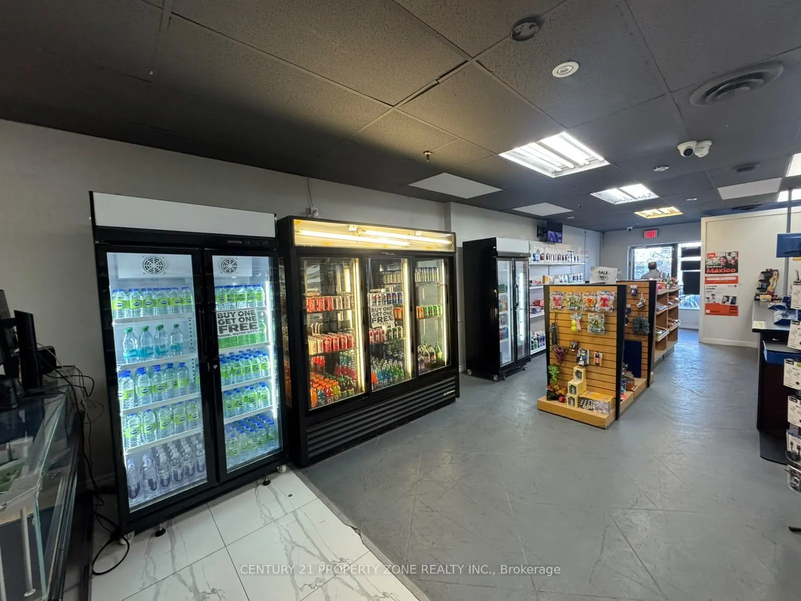83 Kennedy Road S #17