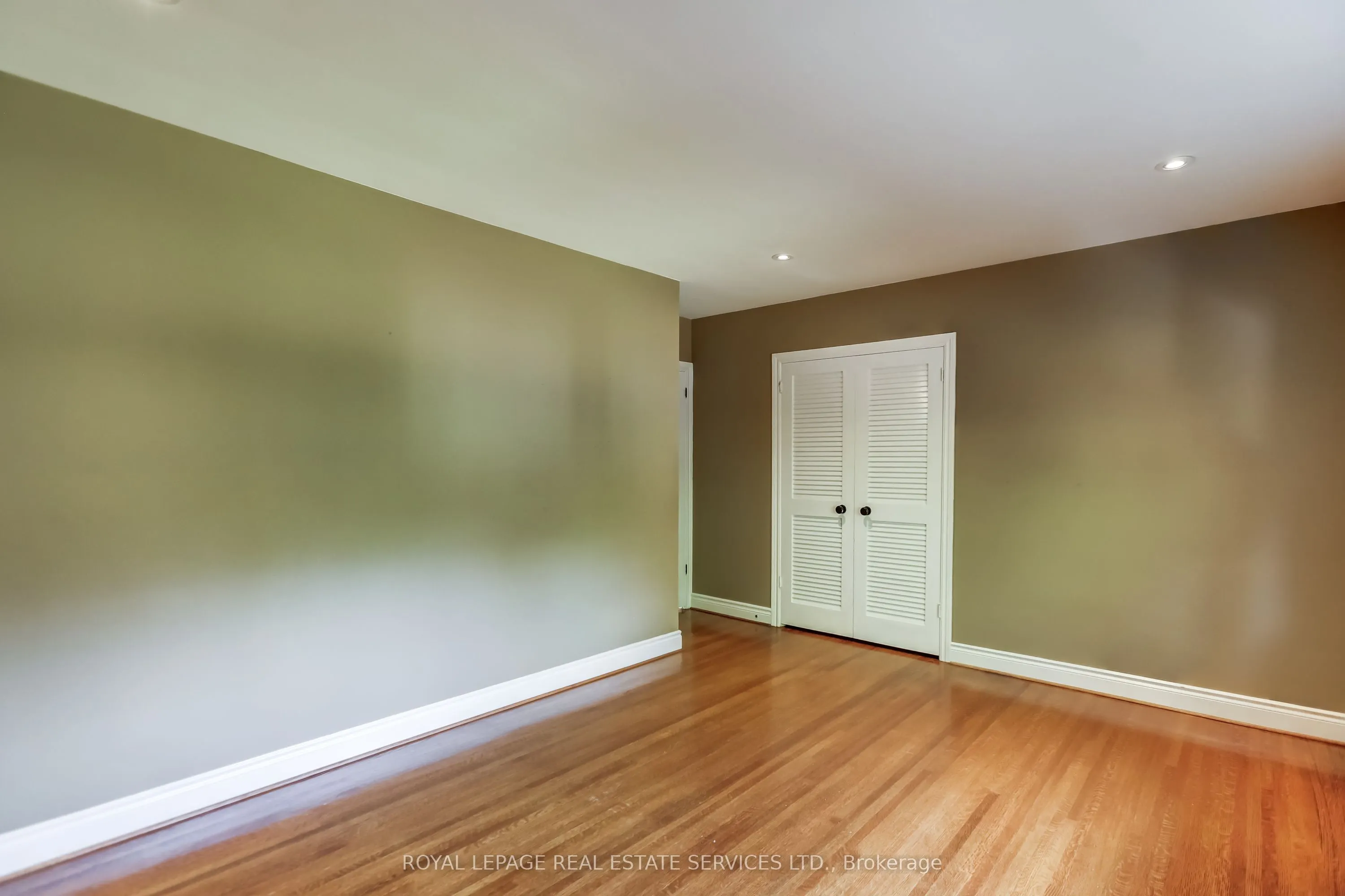 75 Ravensbourne Crescent