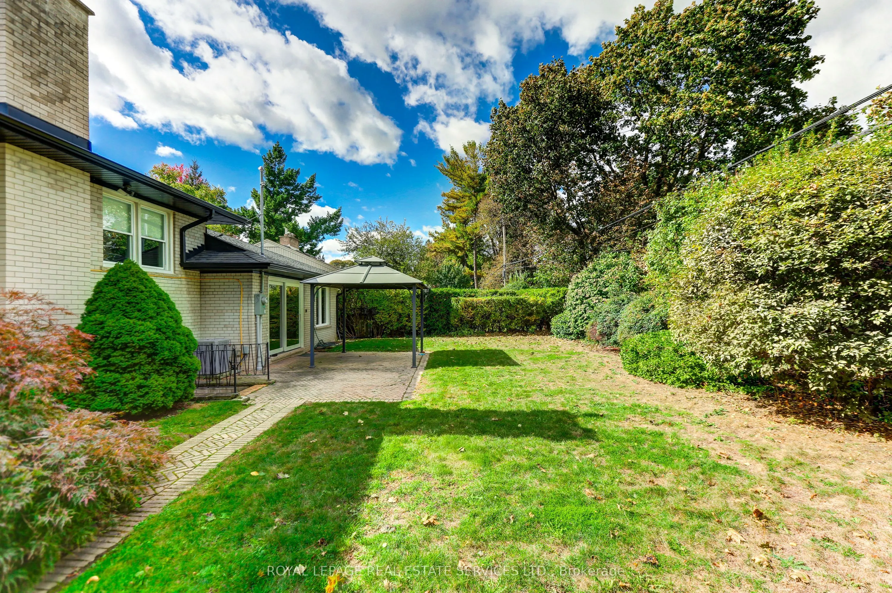 75 Ravensbourne Crescent