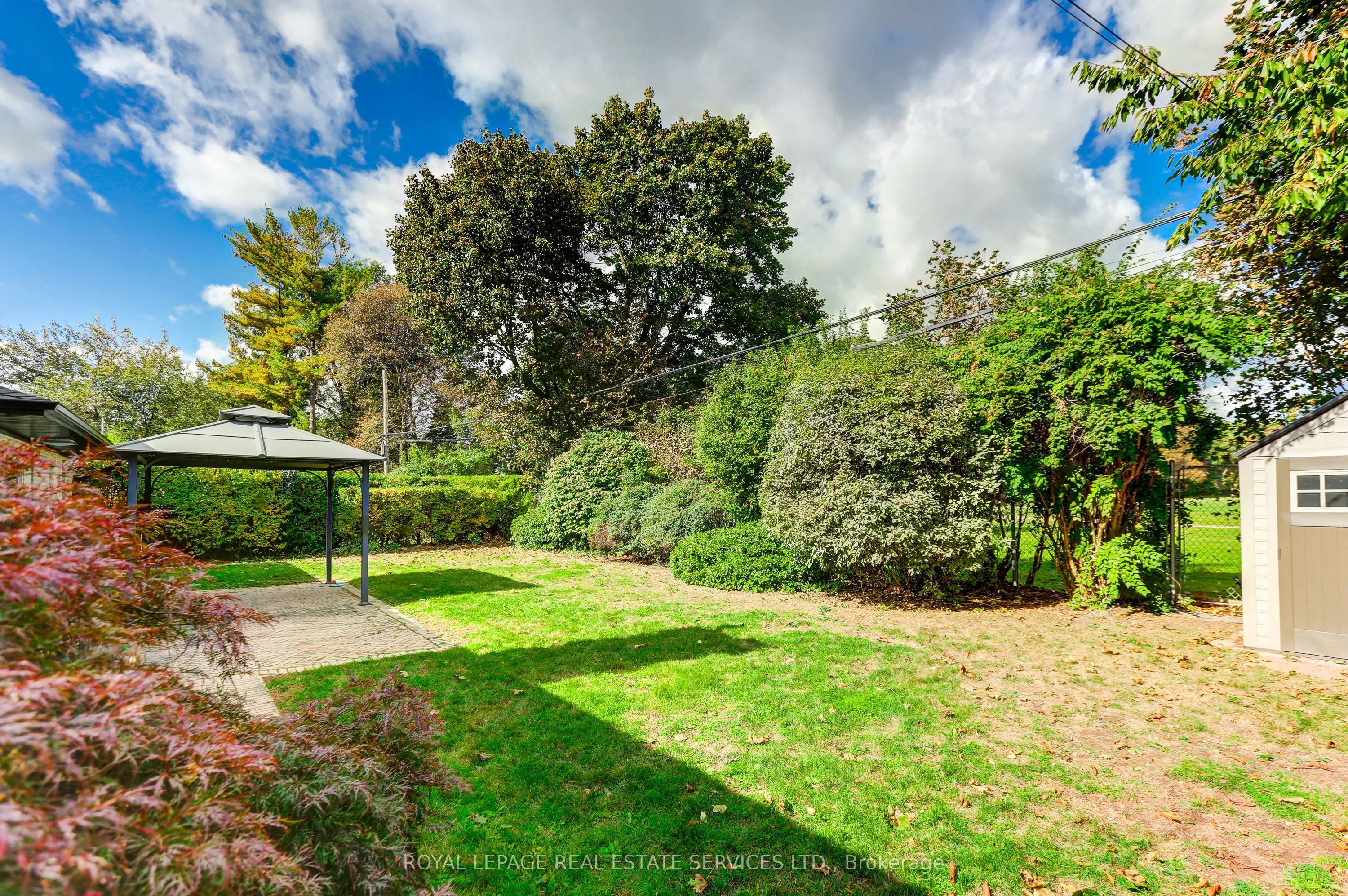 75 Ravensbourne Crescent