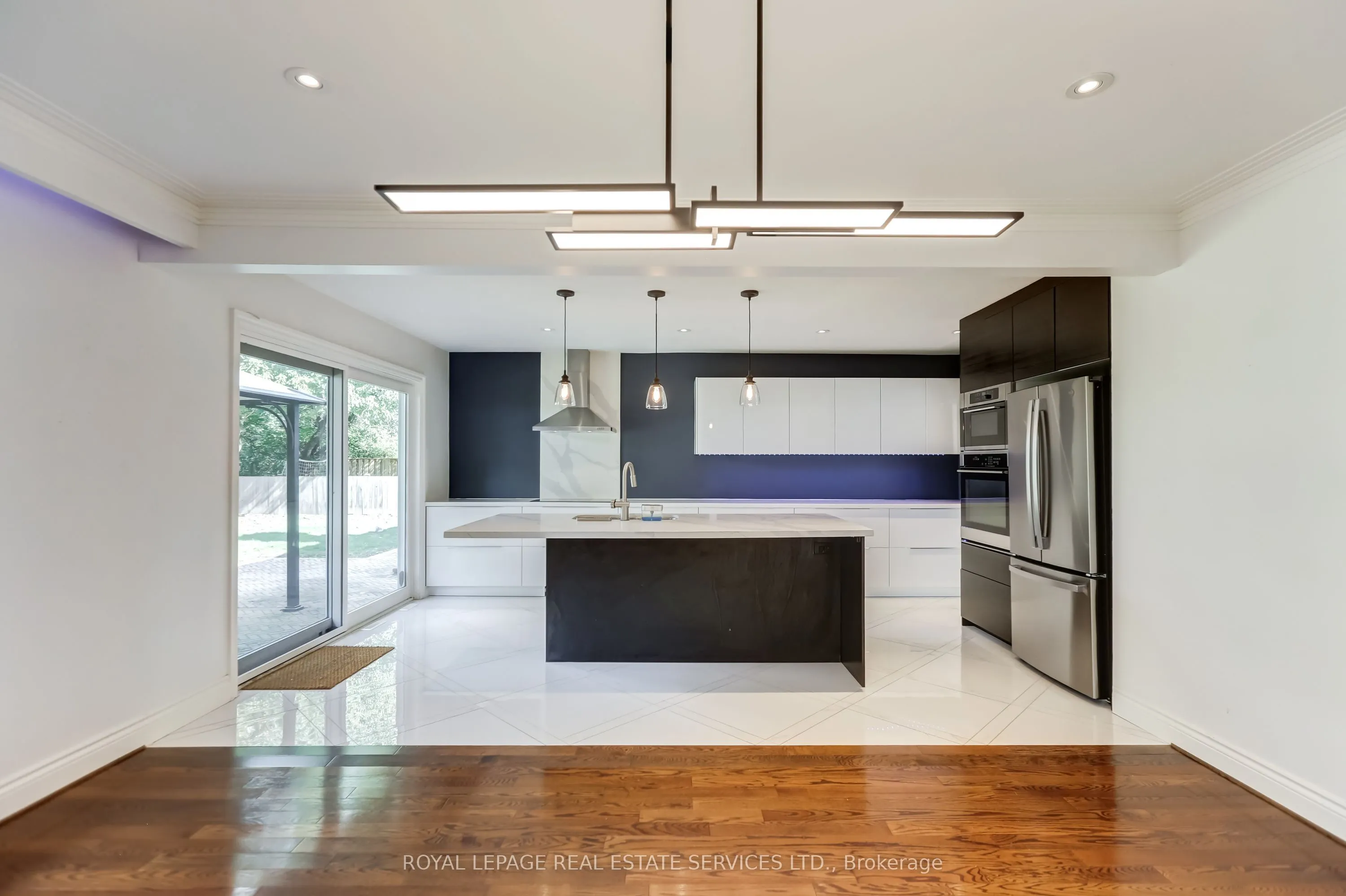 75 Ravensbourne Crescent
