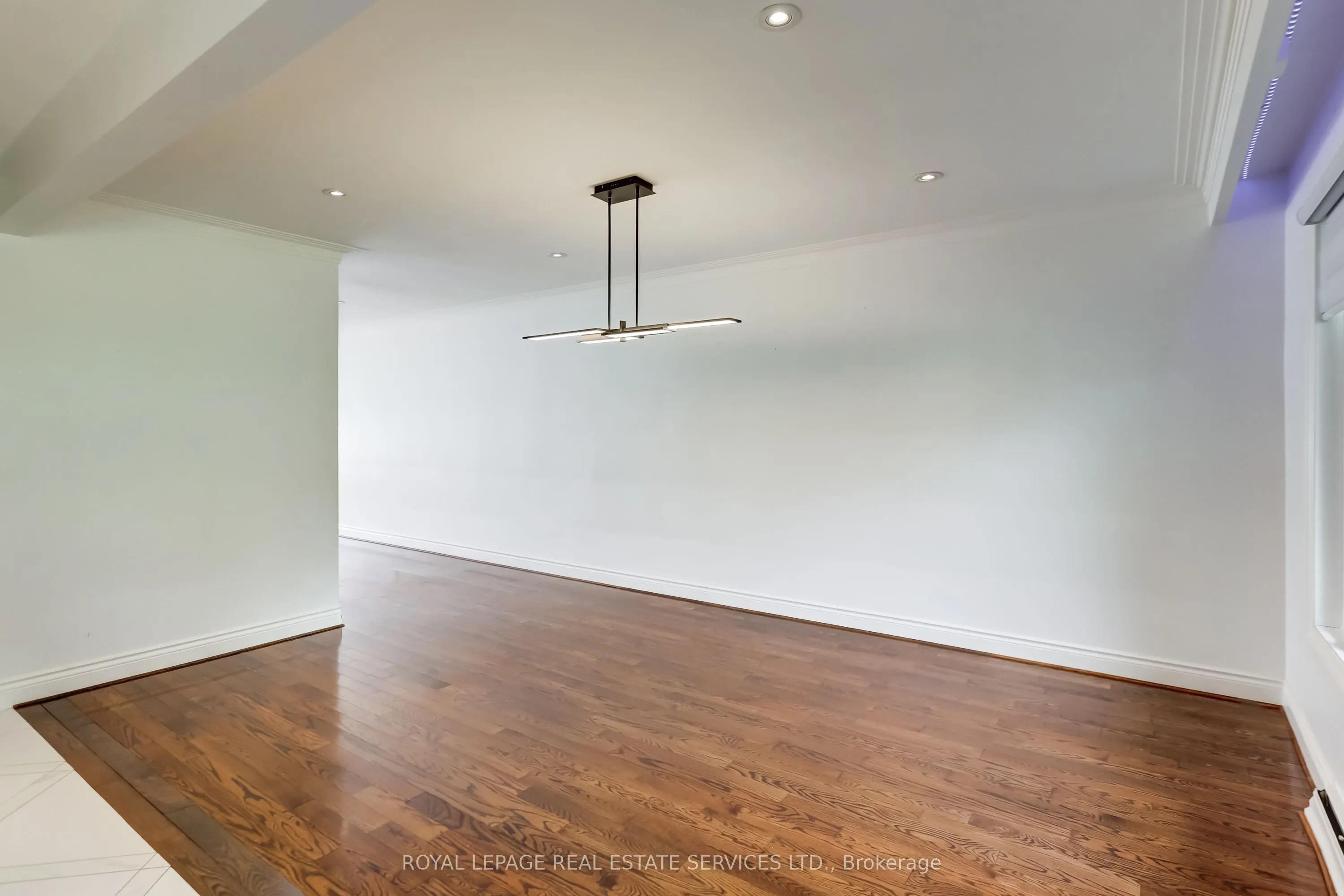 75 Ravensbourne Crescent