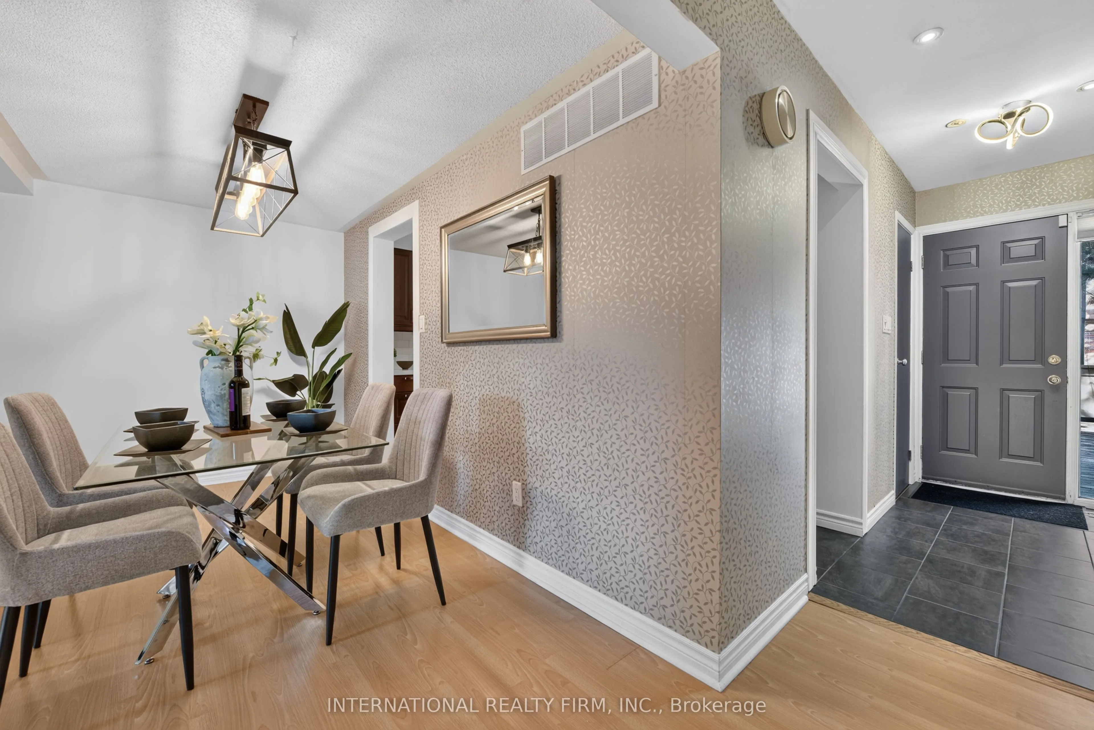 6855 Glen Erin Drive #15