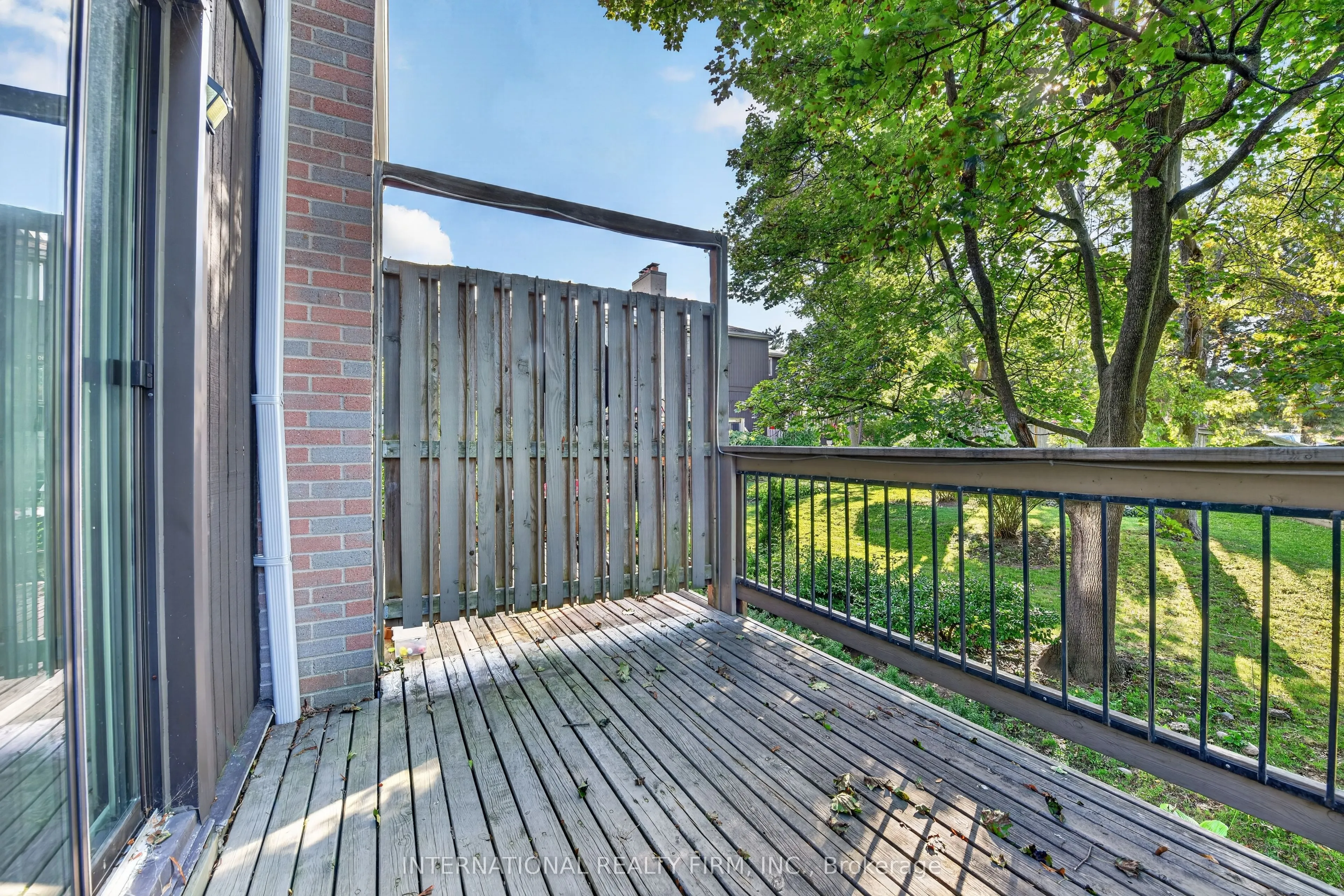 6855 Glen Erin Drive #15