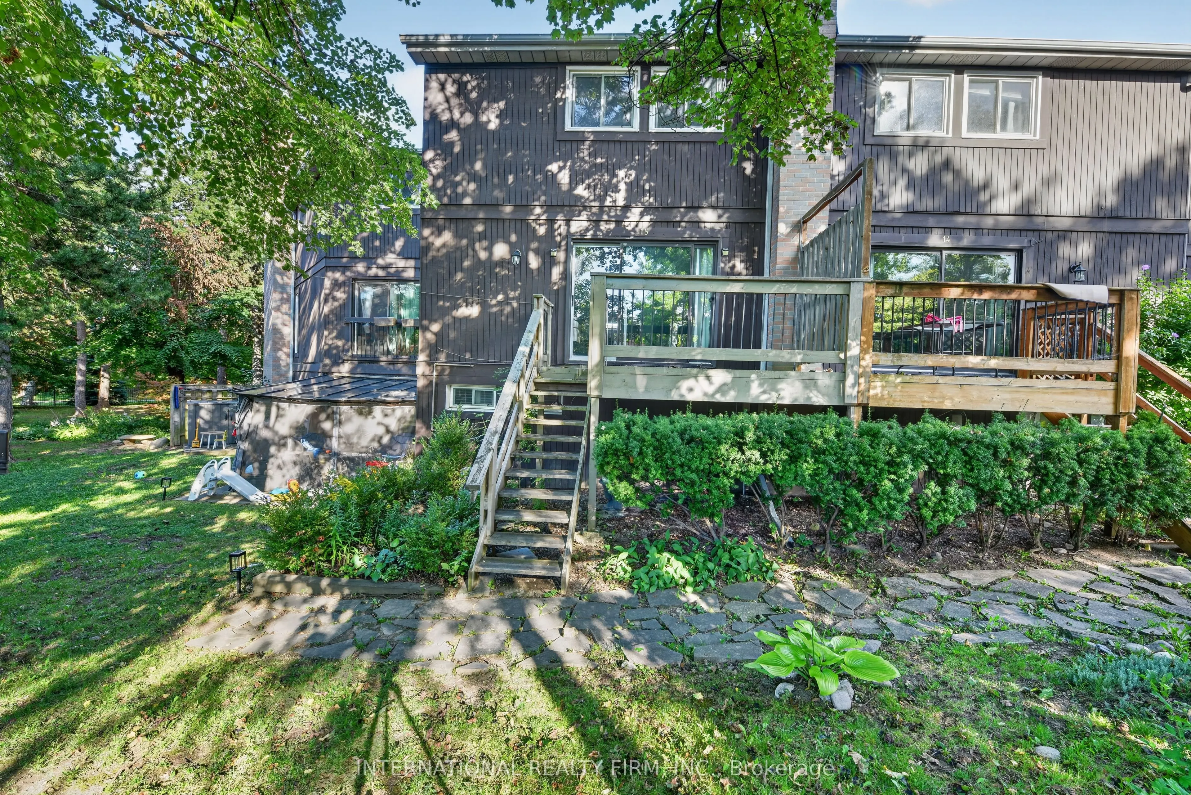 6855 Glen Erin Drive #15