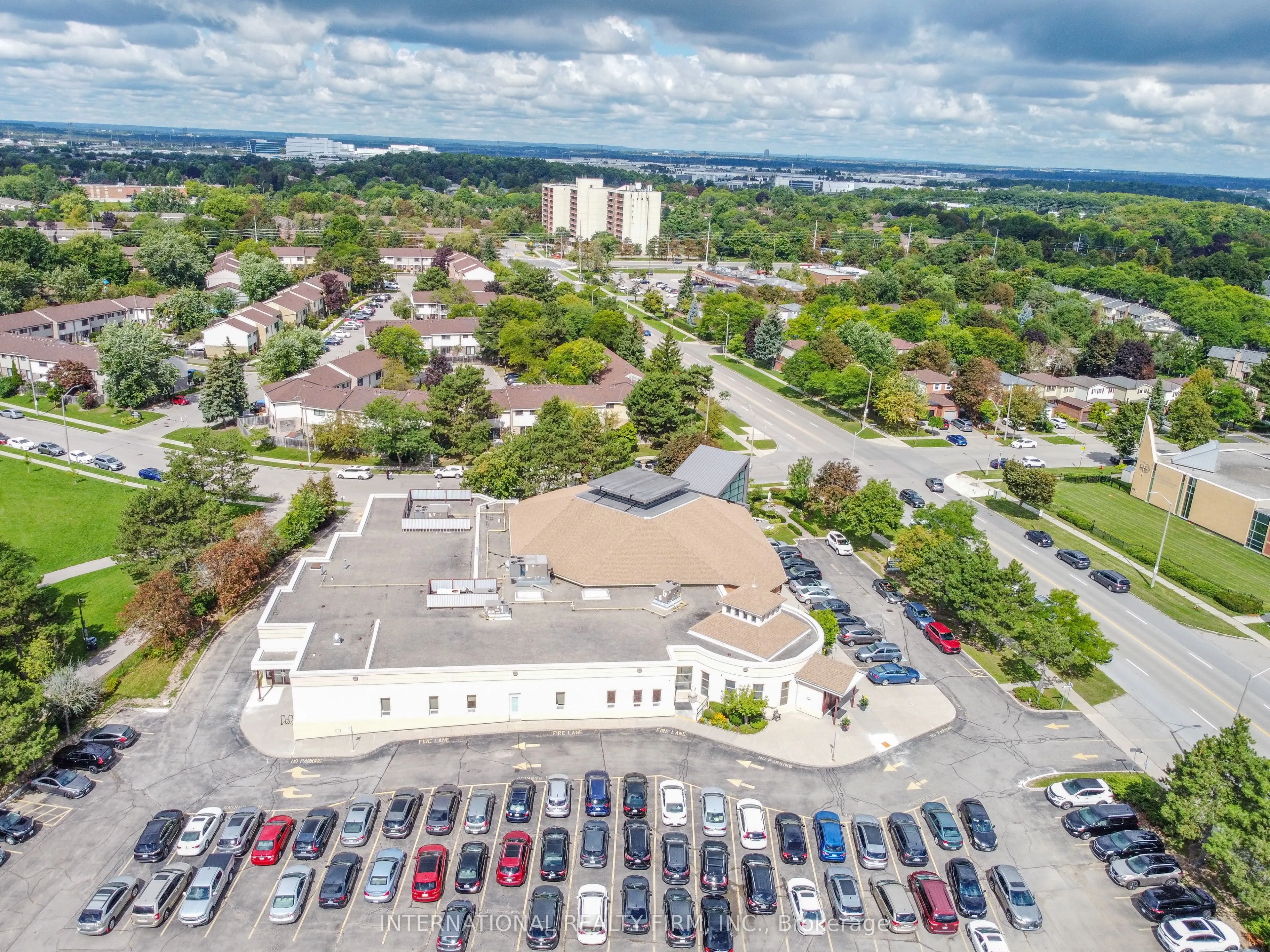 6855 Glen Erin Drive #15
