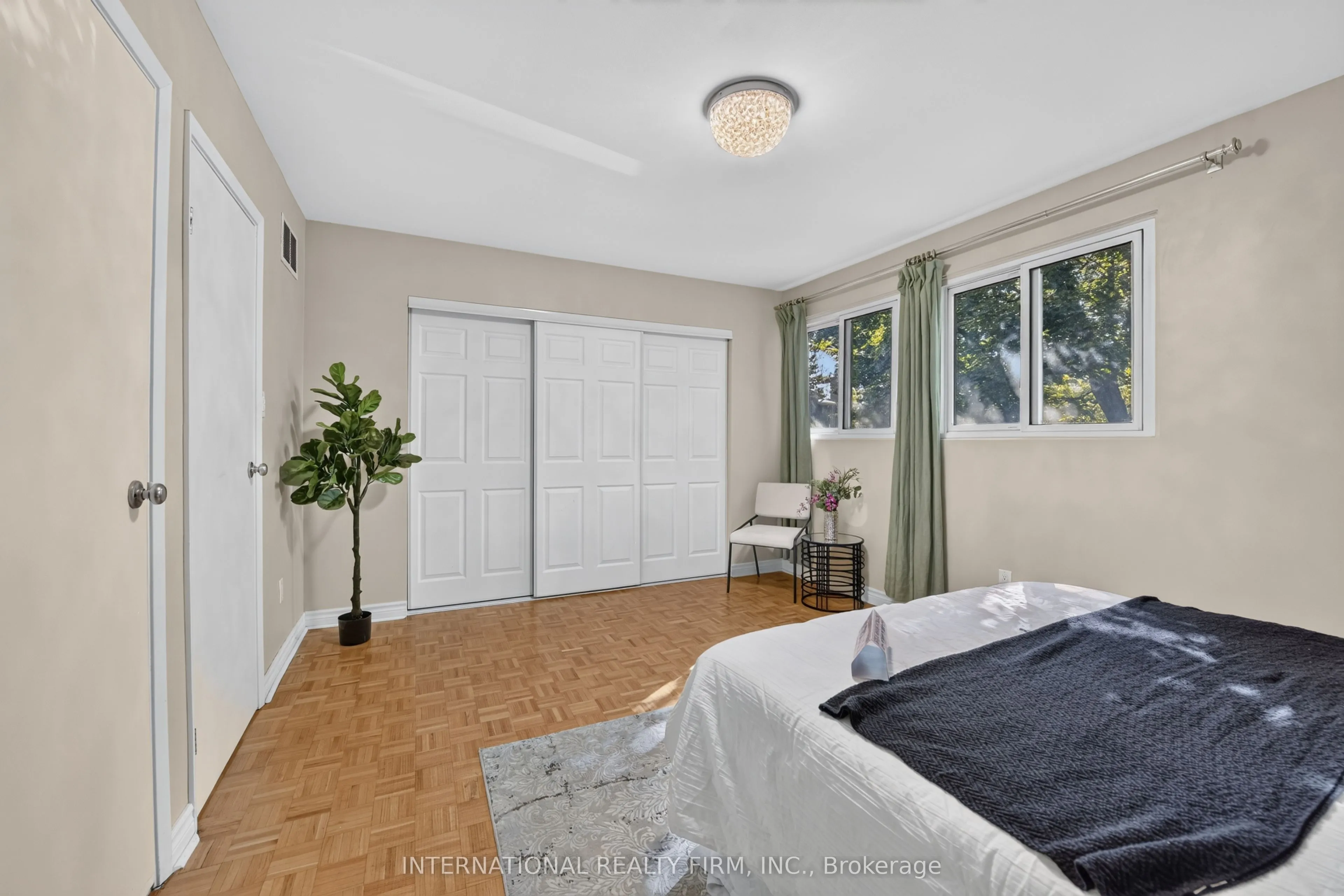 6855 Glen Erin Drive #15