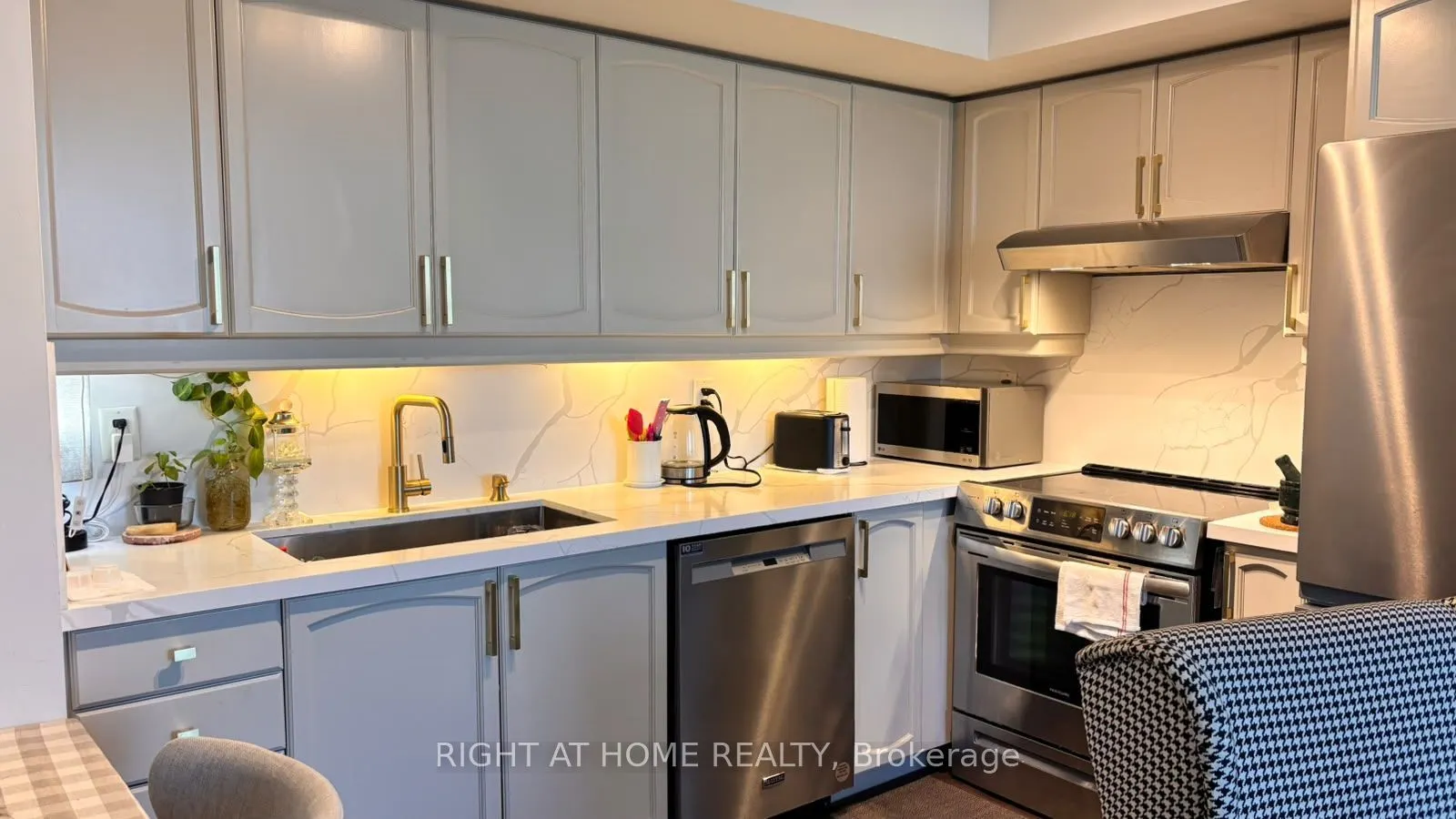 710 Humberwood Boulevard #2709