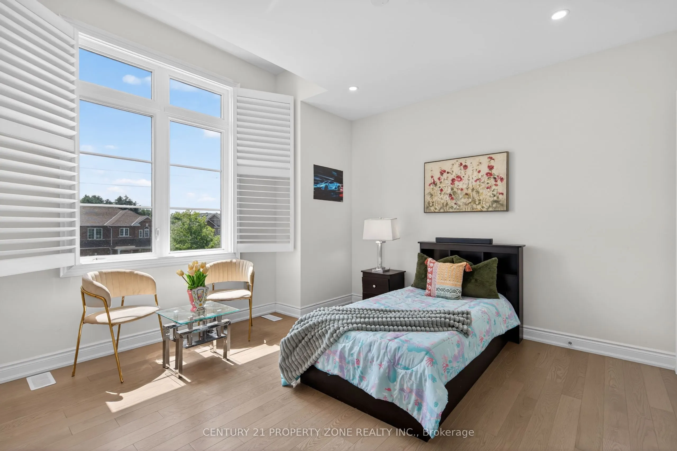 105 Walker Road W