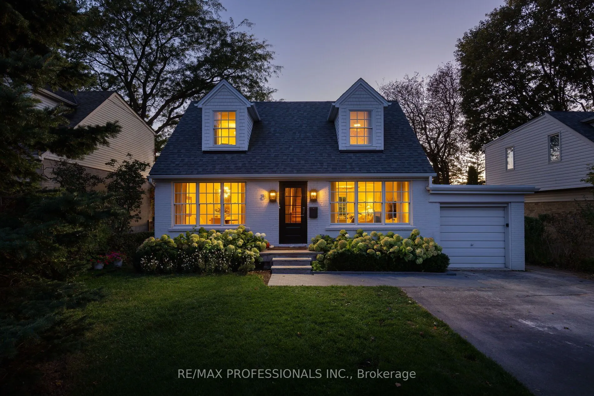 8 Glenn Murray Drive