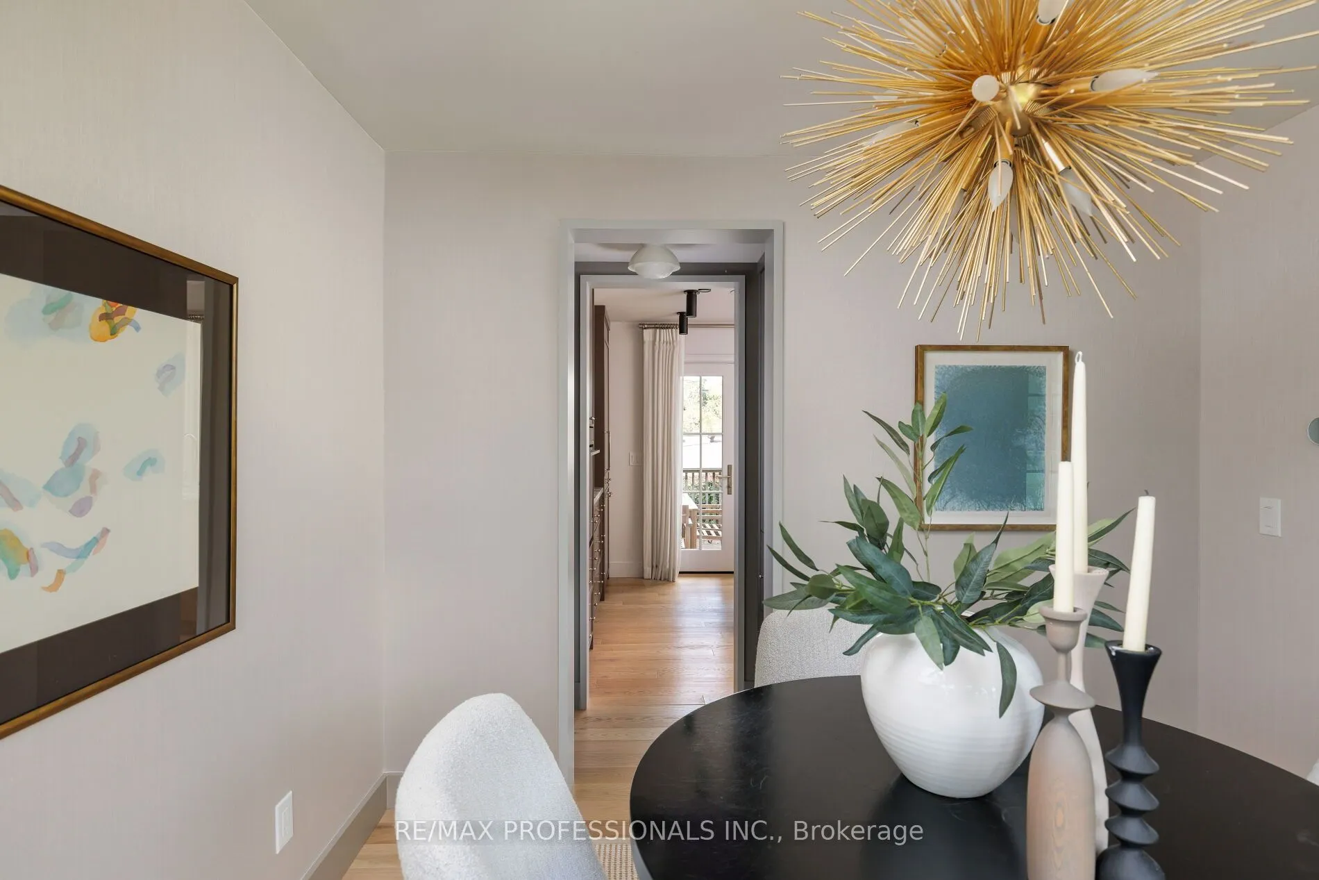 8 Glenn Murray Drive