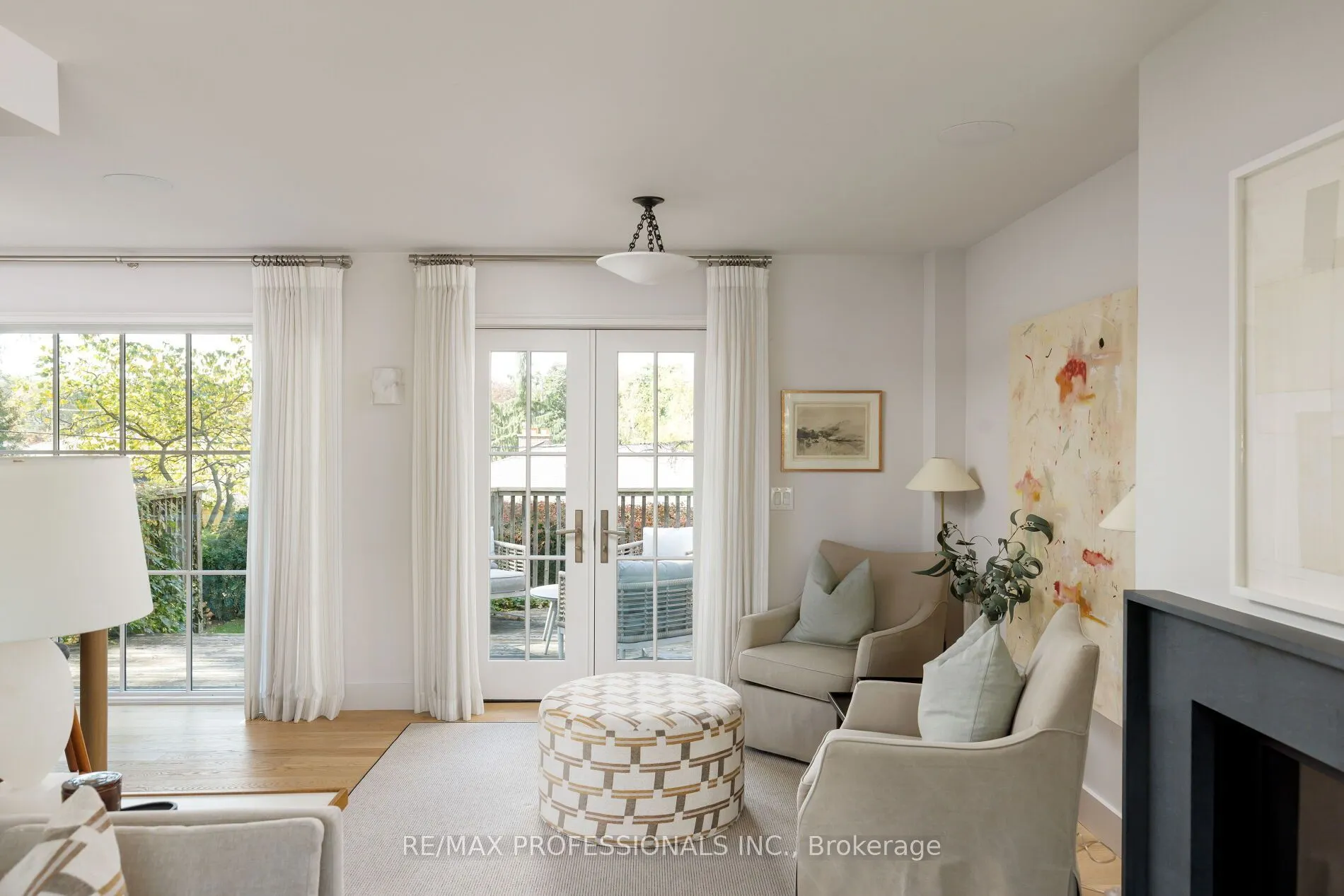 8 Glenn Murray Drive