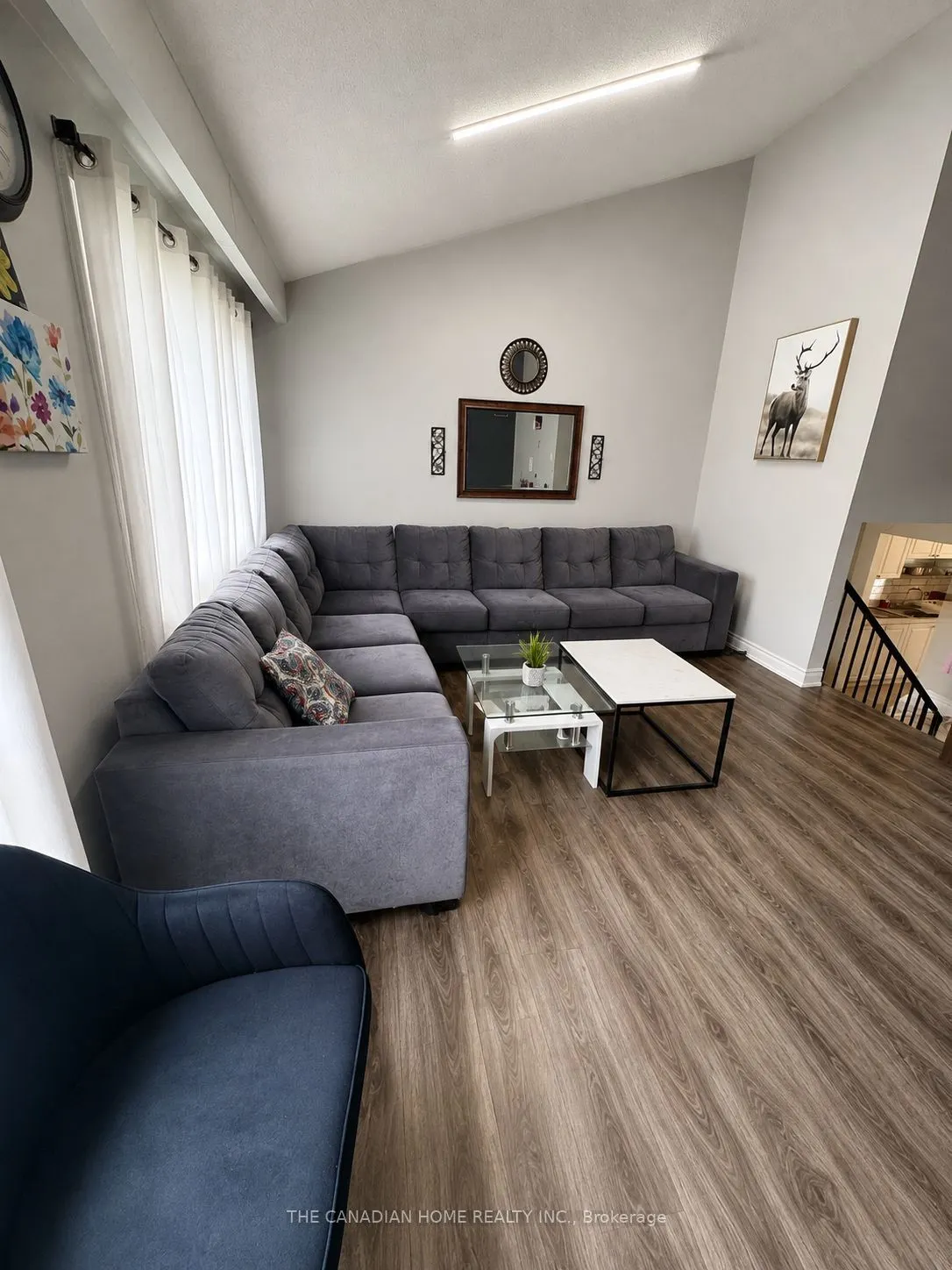 15 Hinchley Wood Grove