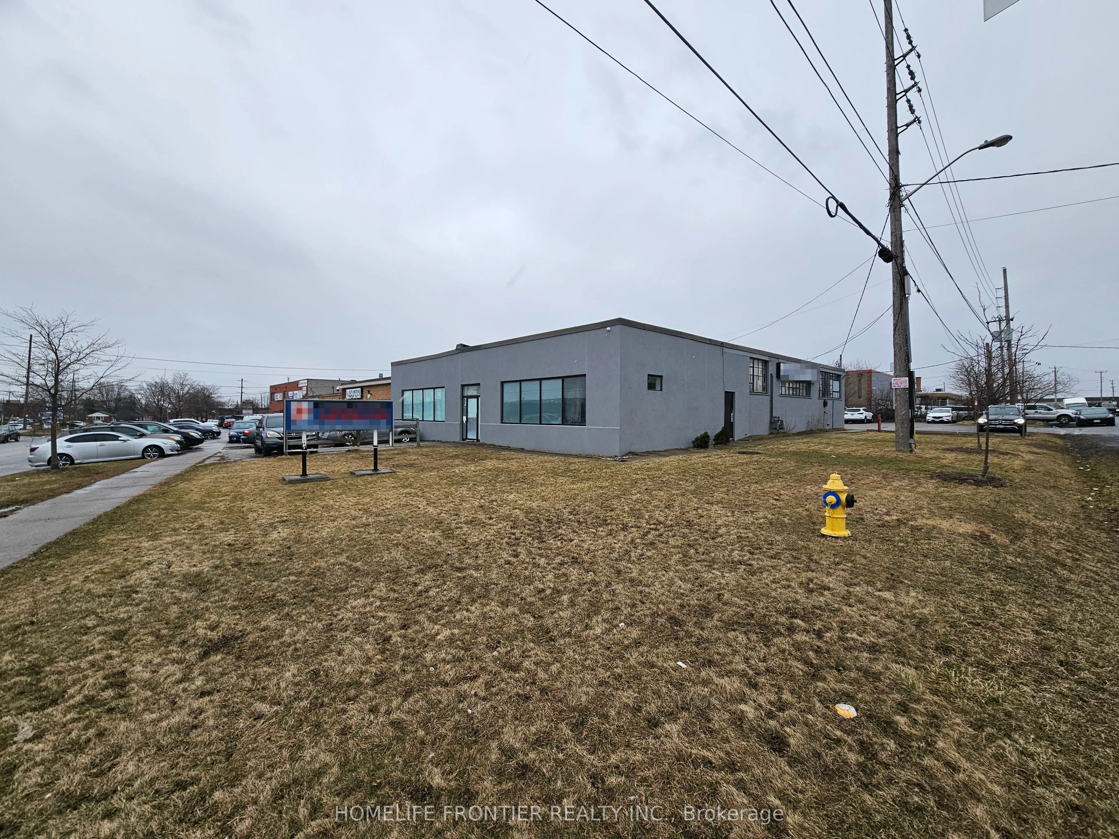 13 Racine Road