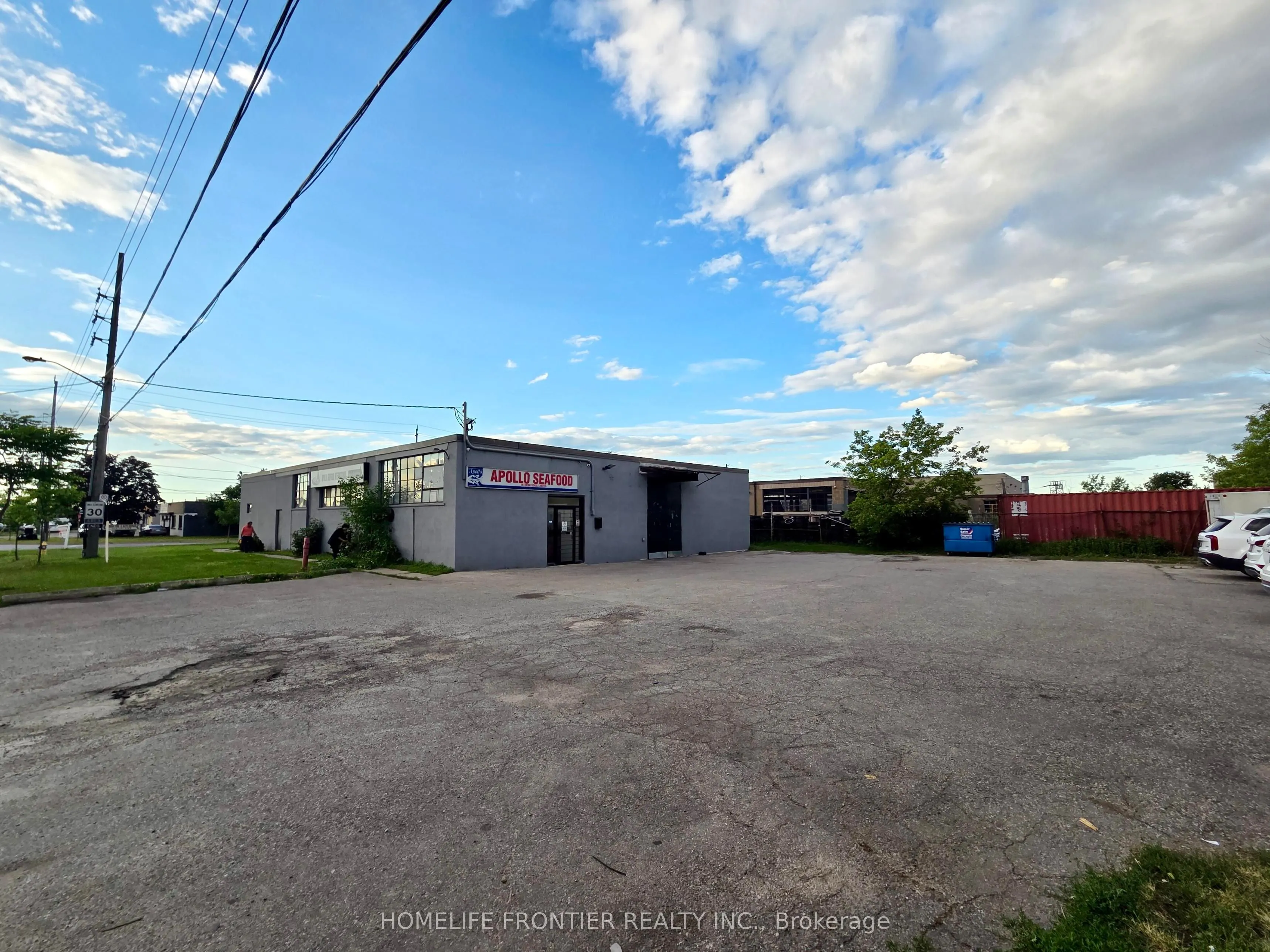 13 Racine Road