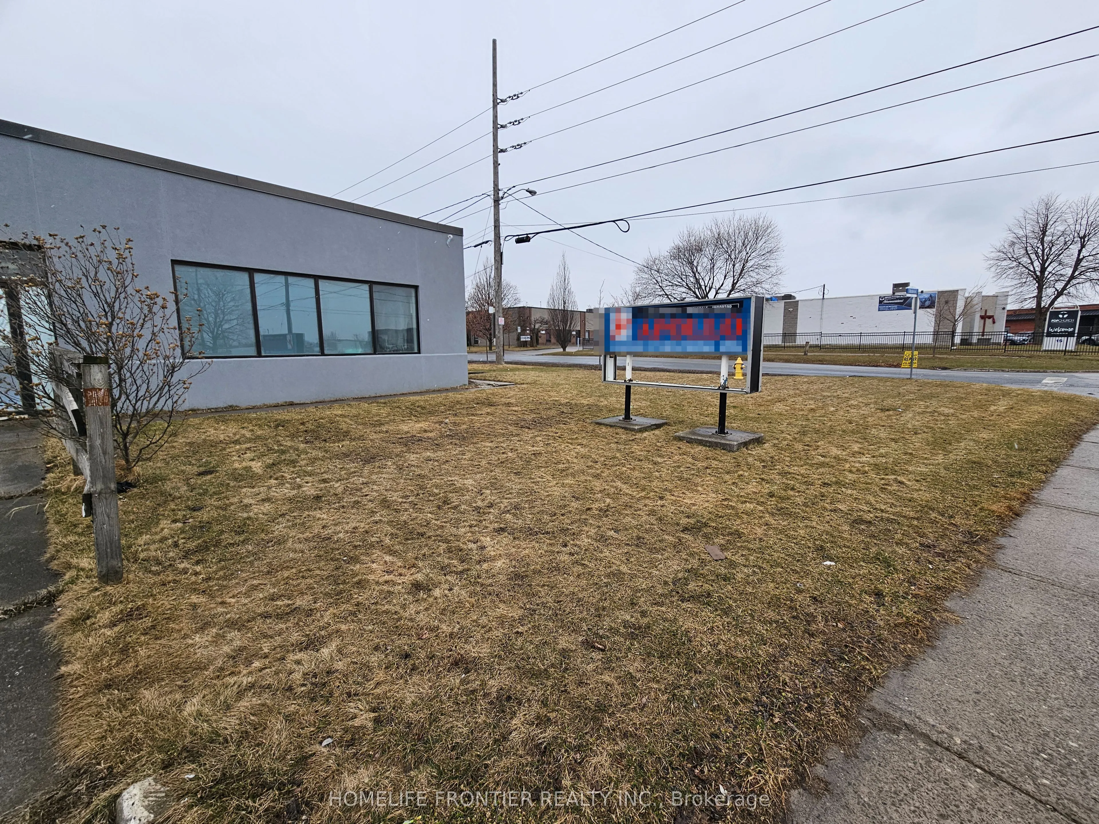 13 Racine Road