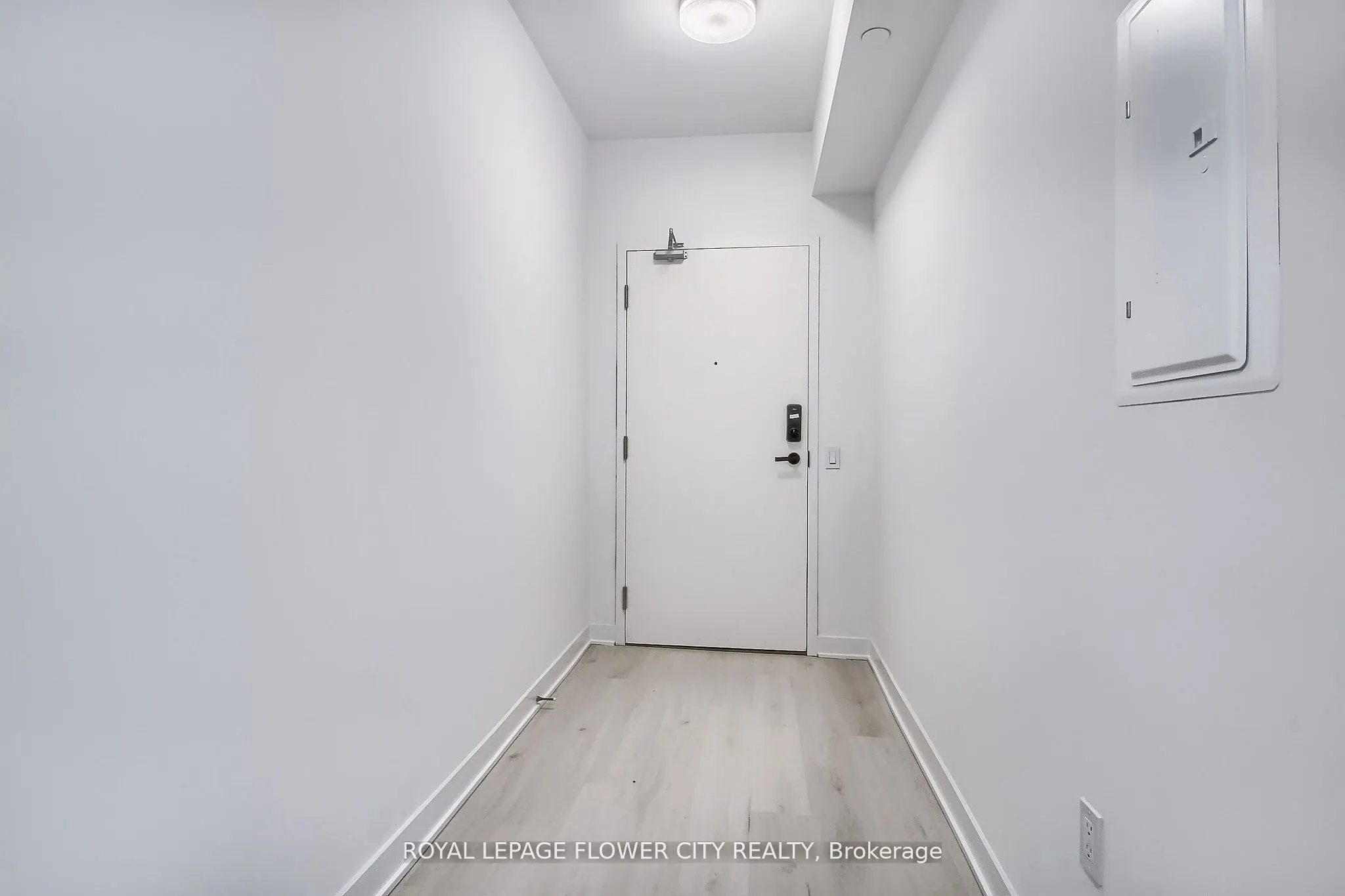 3900 Confedration Parkway #5704