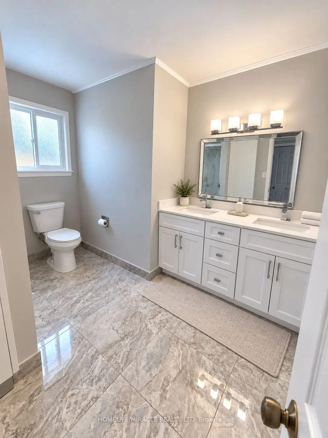 8 Willowcrest Court