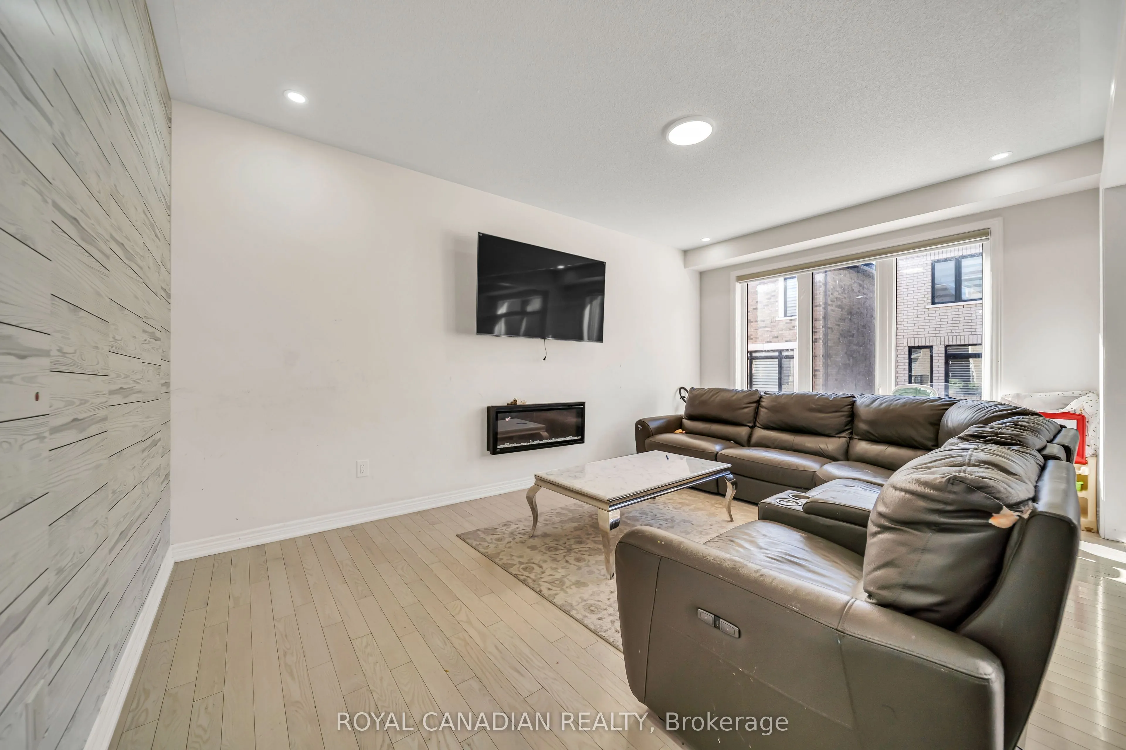 33 Bachelor Street