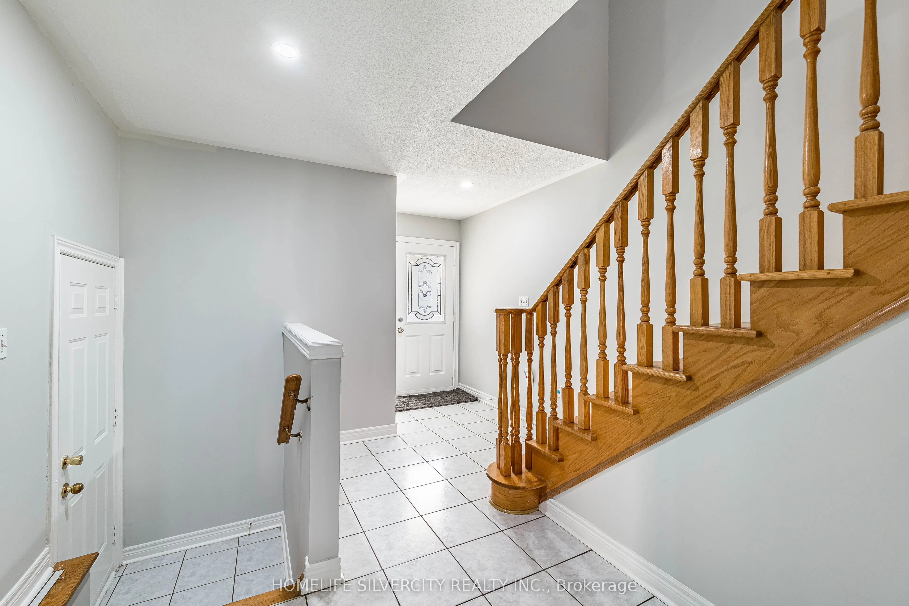 7 Shadyridge Road