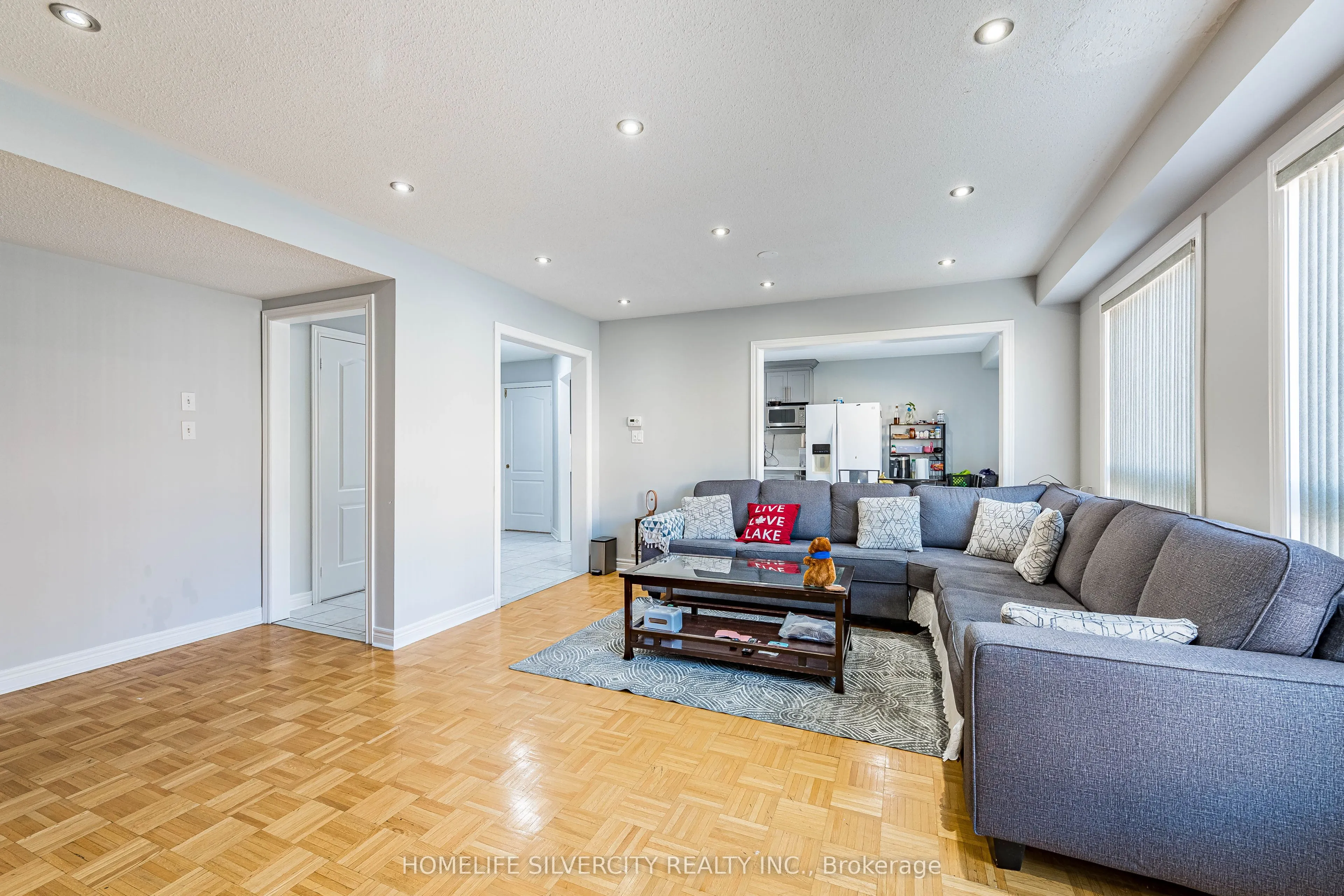 7 Shadyridge Road
