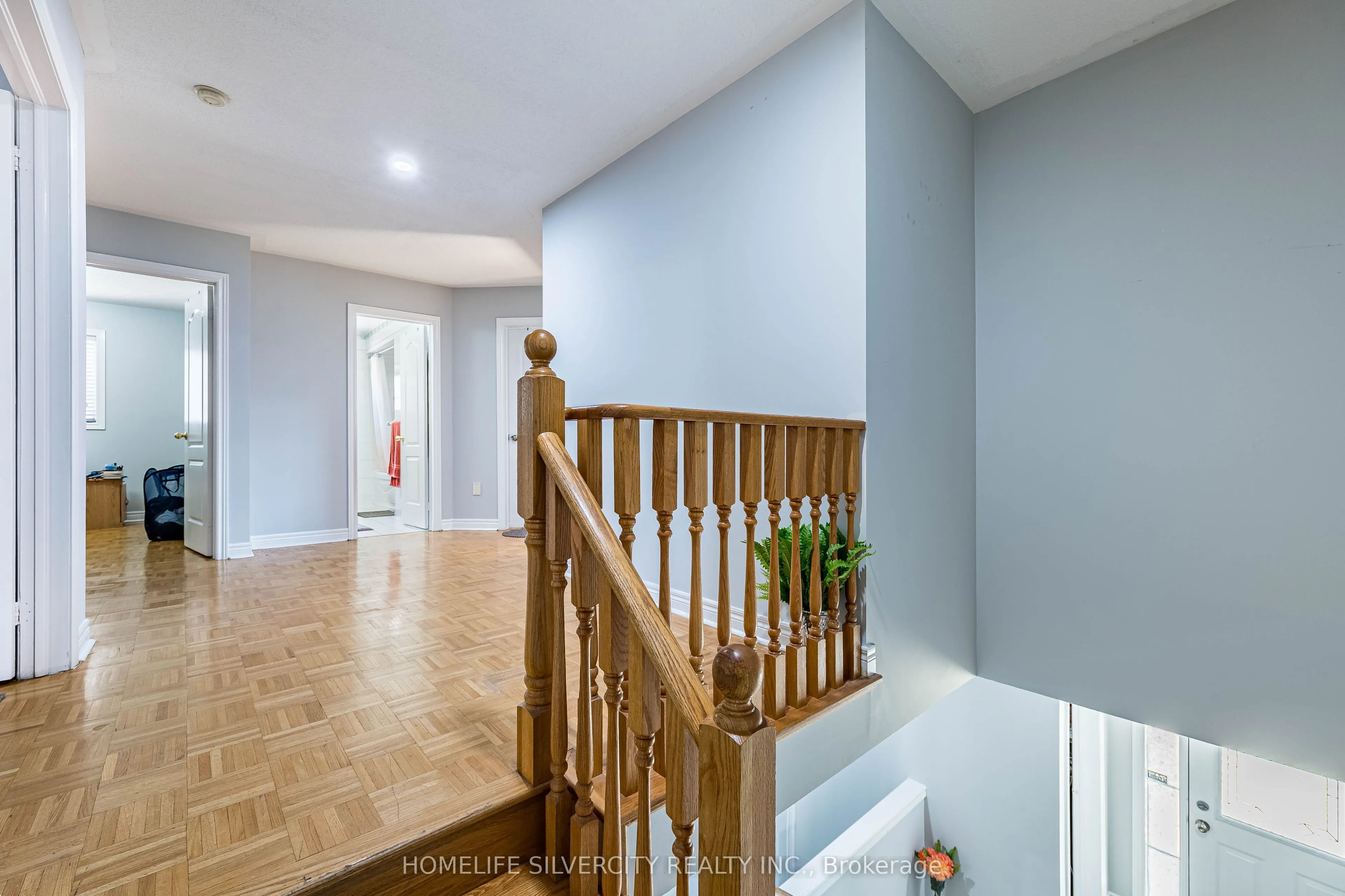 7 Shadyridge Road