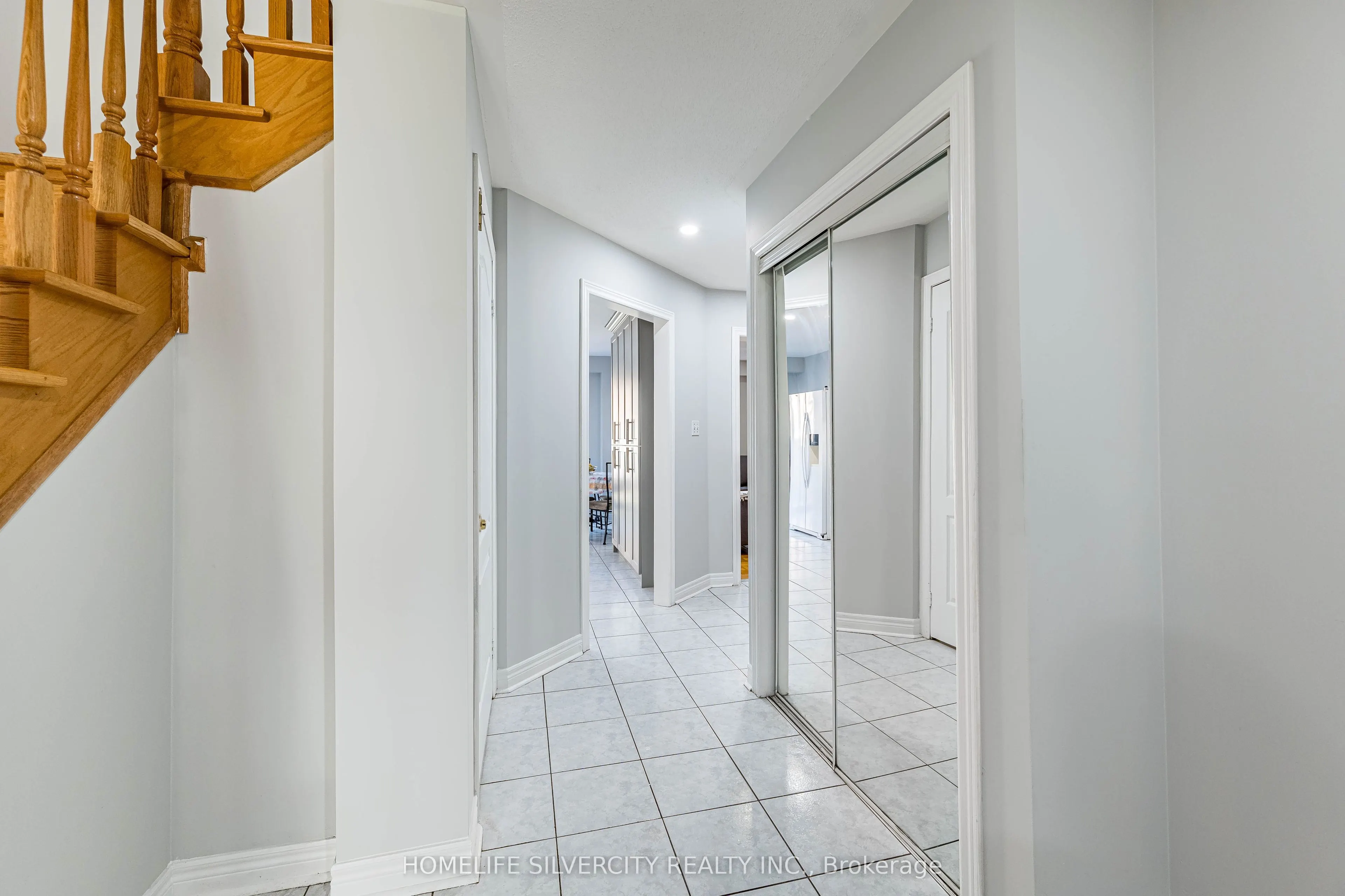 7 Shadyridge Road