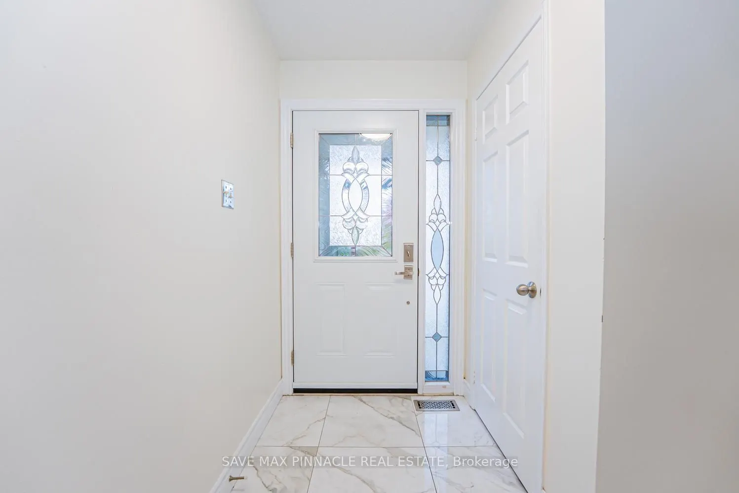 3118 Shadetree Drive
