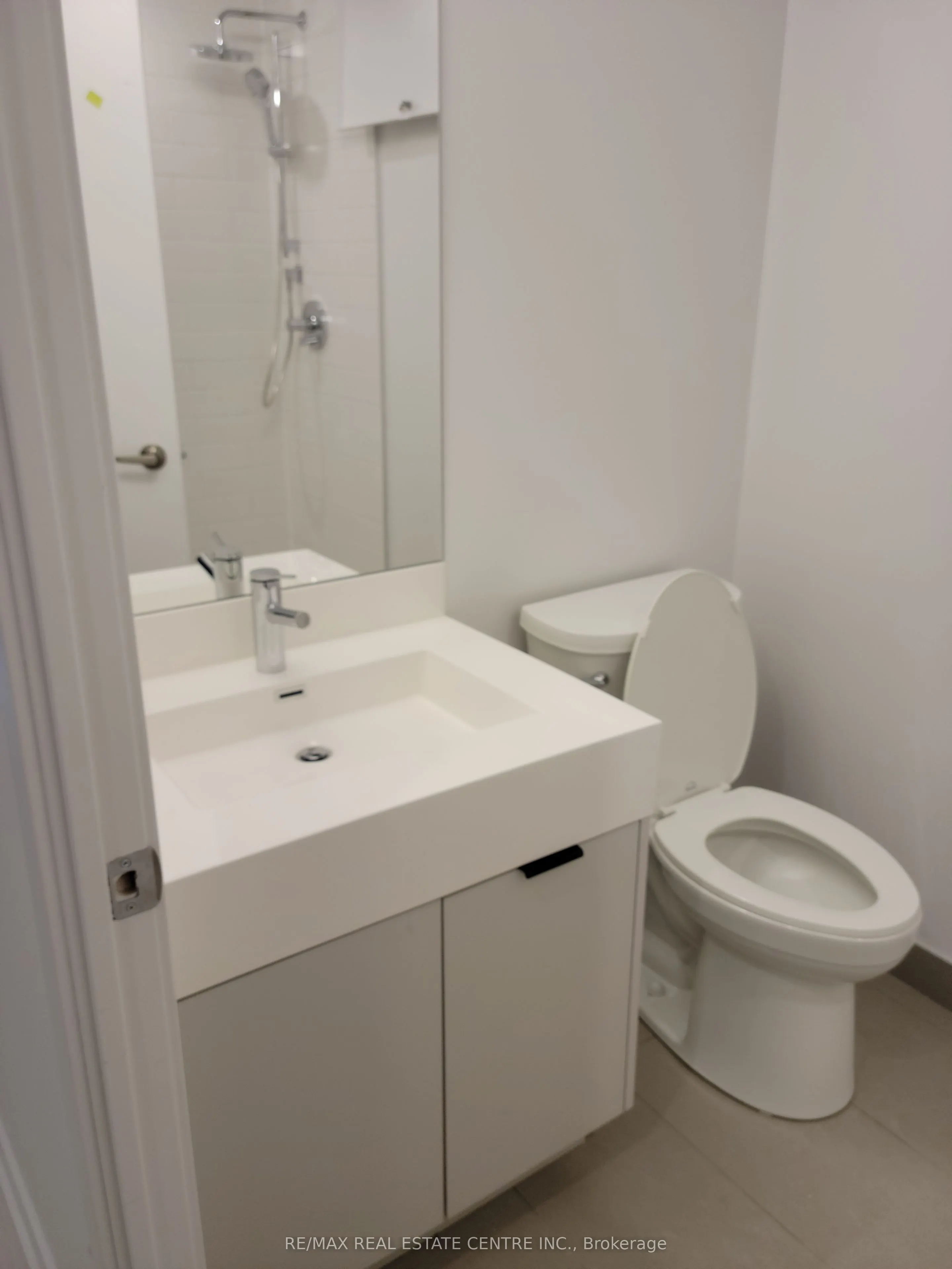 57 Brock Avenue #514